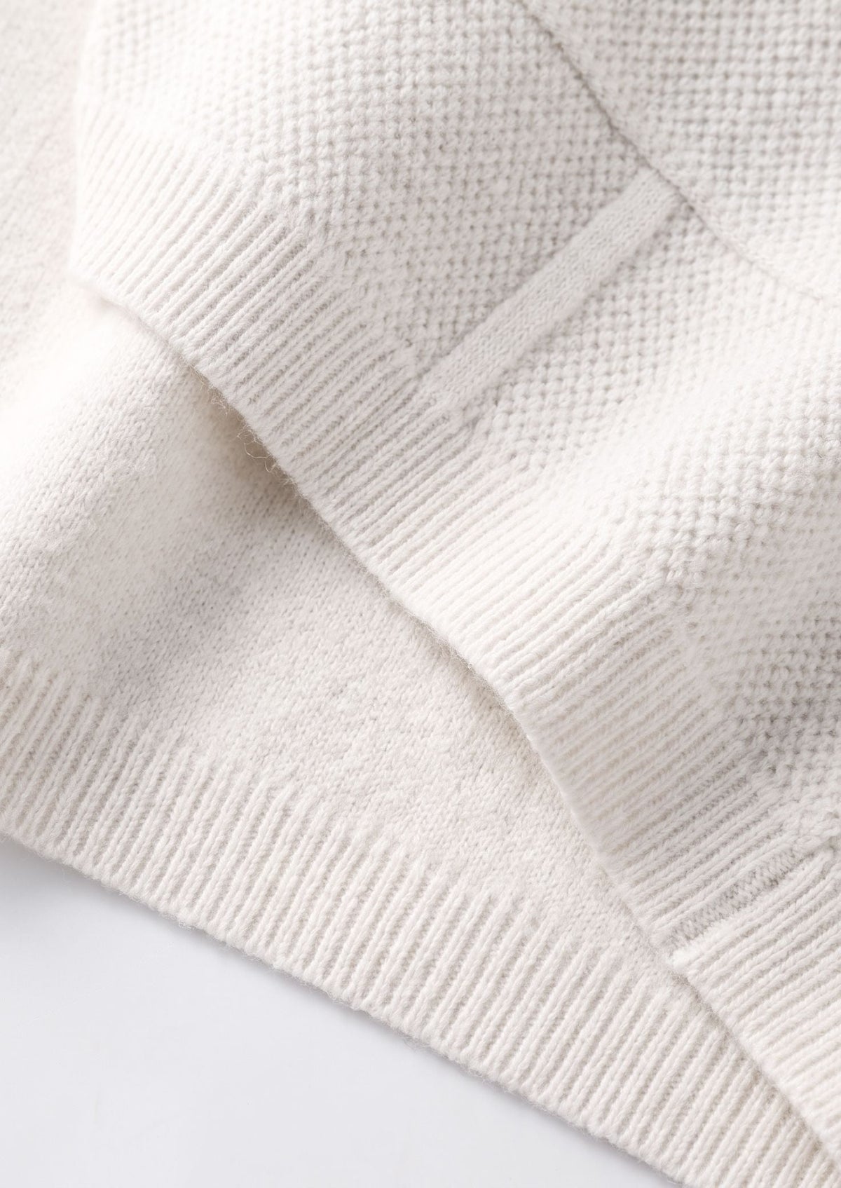 Pure Extra-Fine Merino Wool Ivory Button Overshirt, view 4