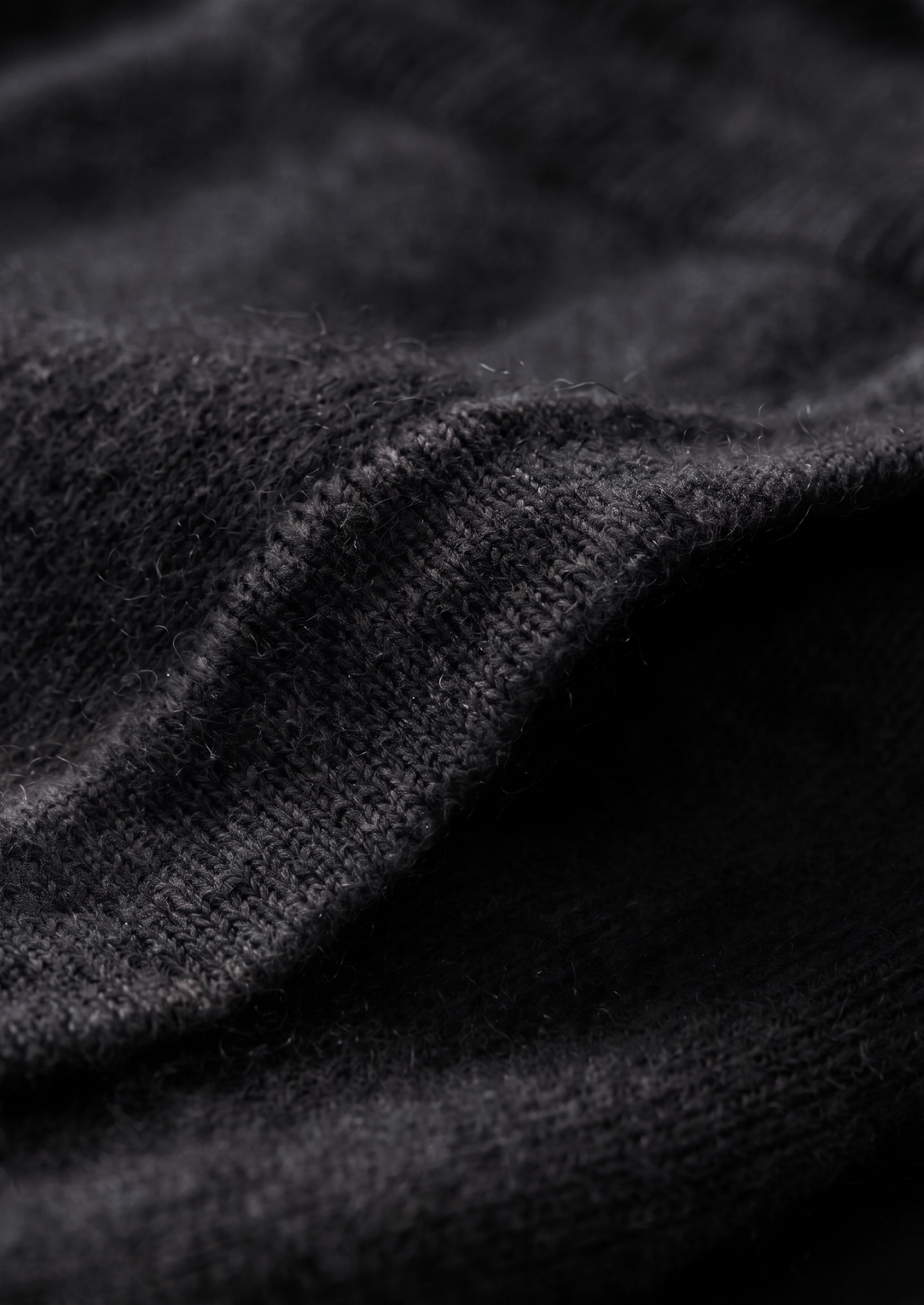 Pure Extra-Fine Merino Wool Black Luzzo Set, view 7