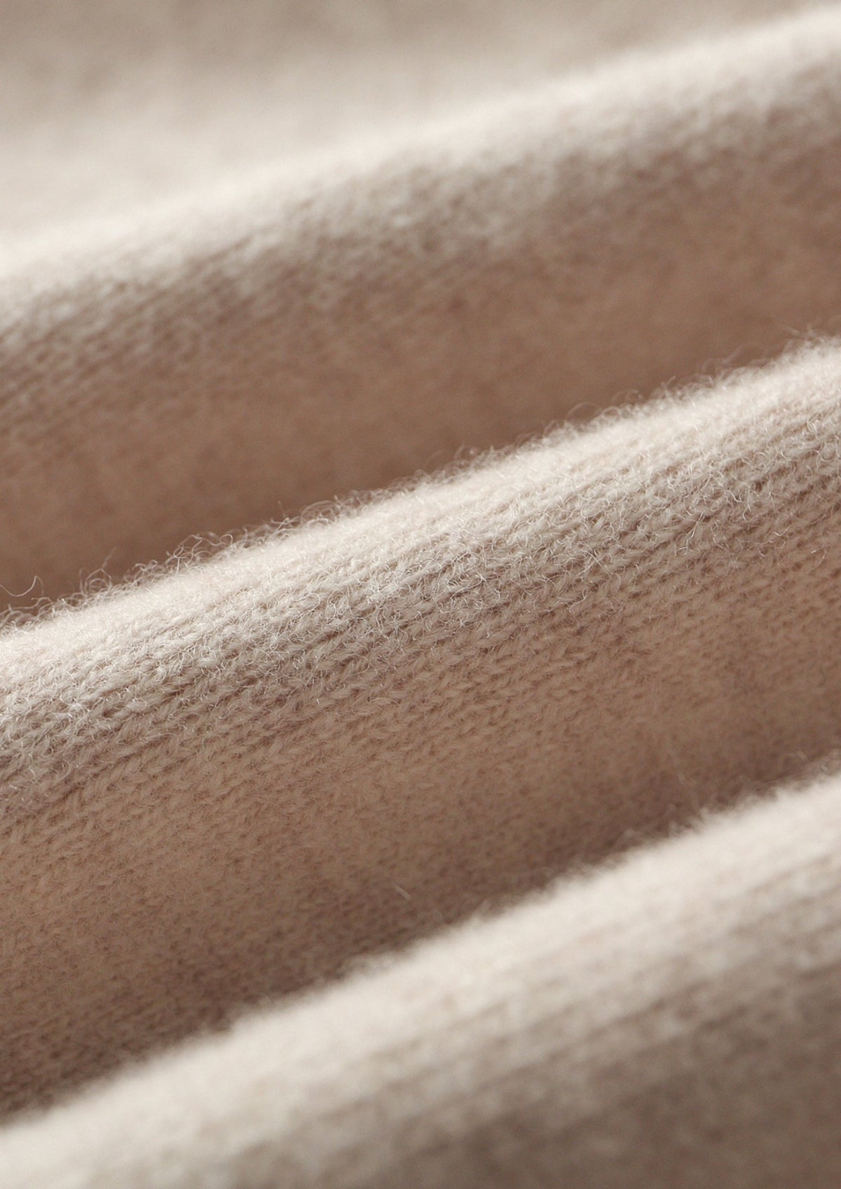 Pure Extra-Fine Merino Wool Essential Zip Cardigan, view 5