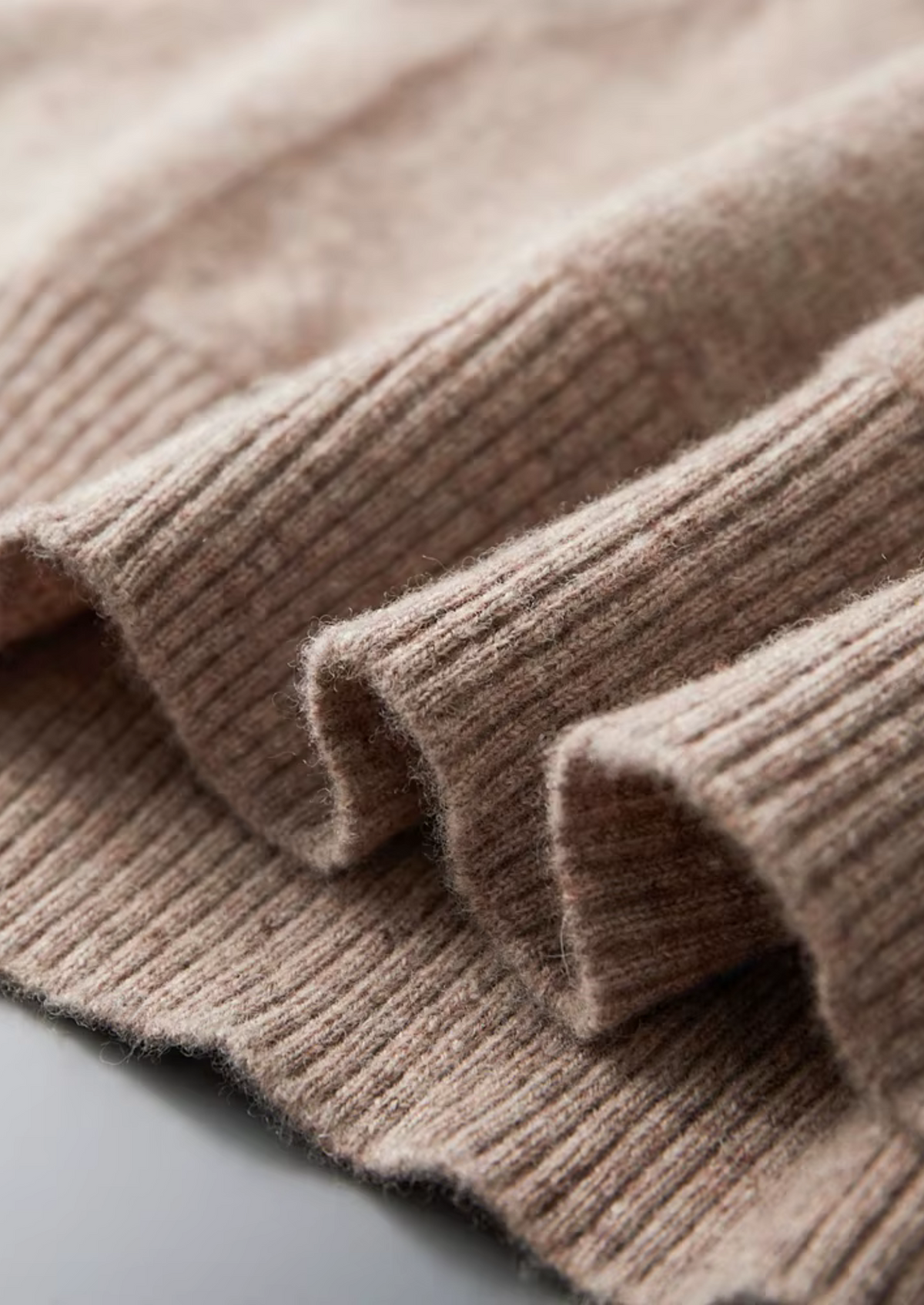 Pure Extra-Fine Merino Wool Leisure Hoodie, view 11