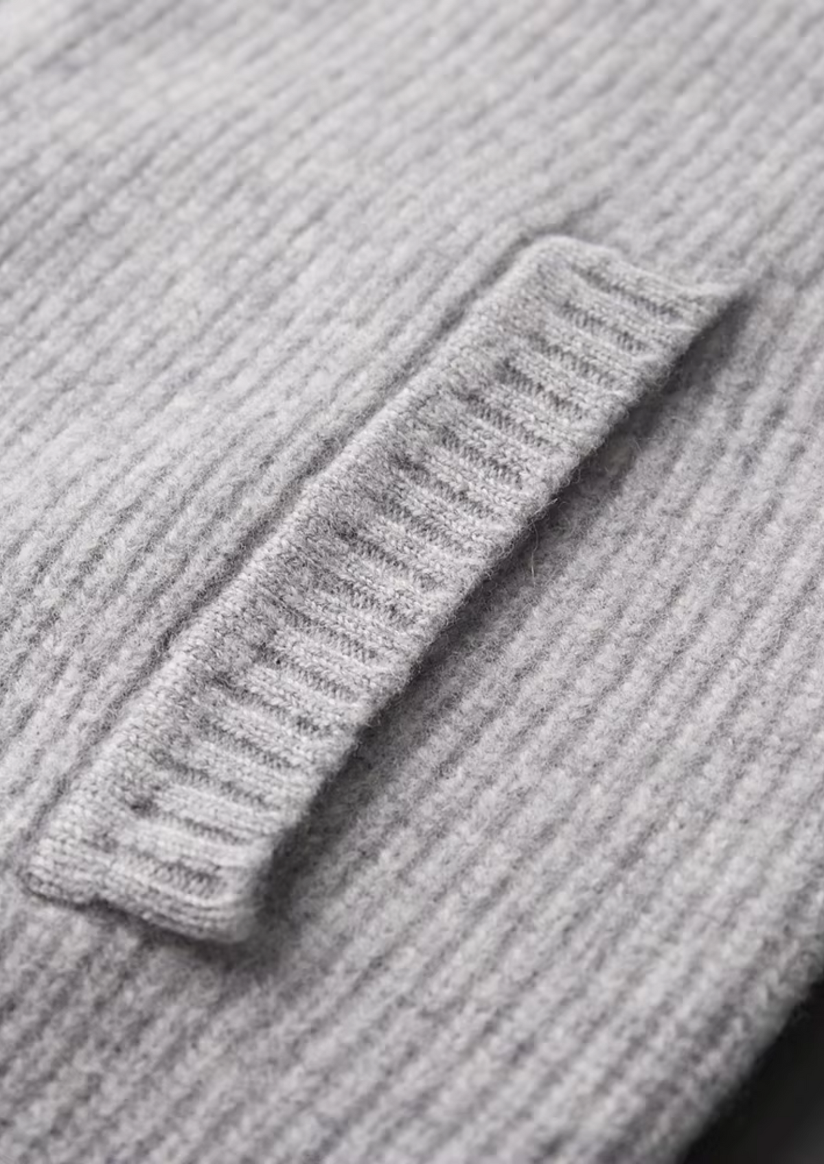 Pure Extra-Fine Merino Wool Ribbed Cardigan, view 4