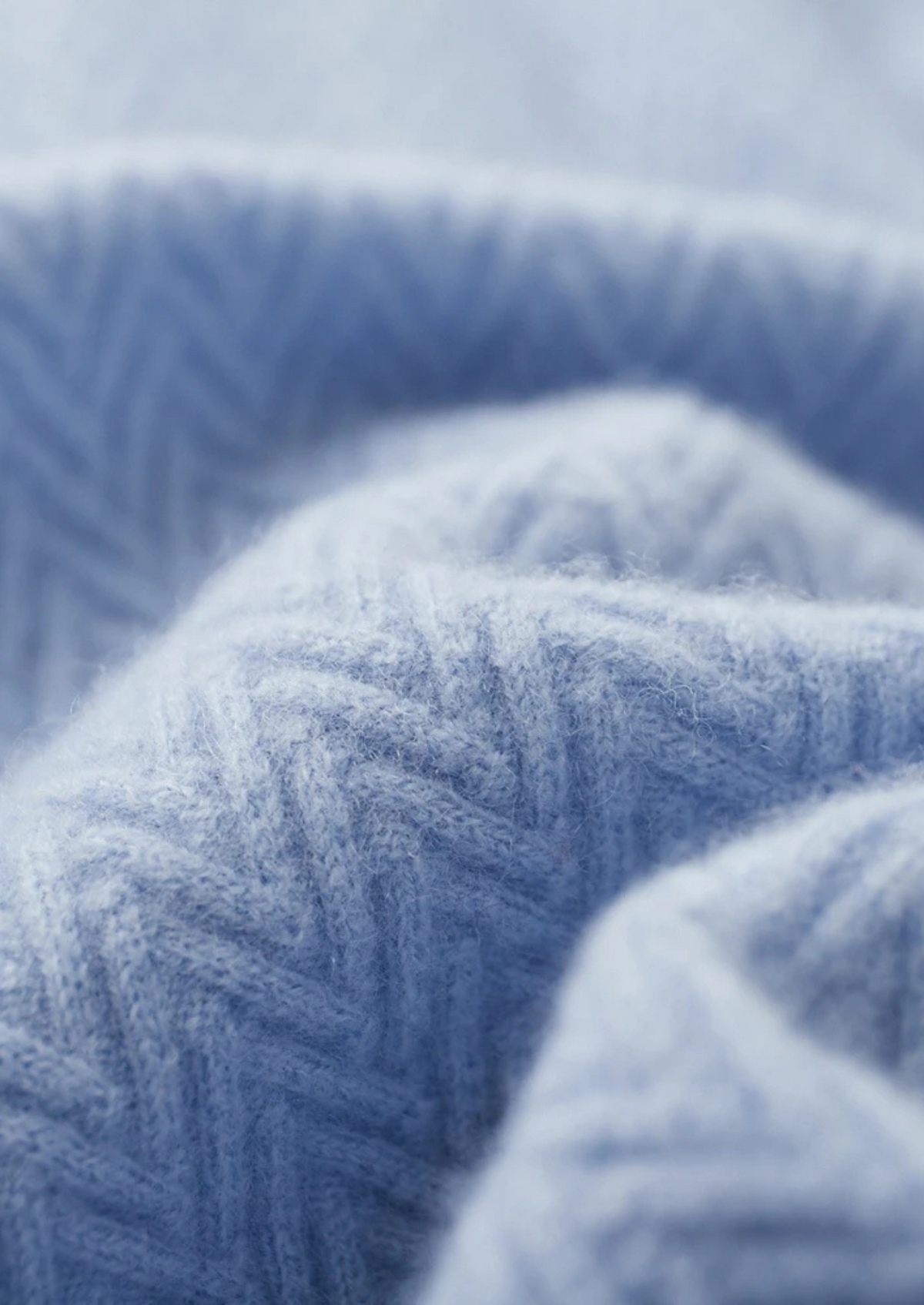 Premium Cashmere Zigzag Button Sweater, view 7