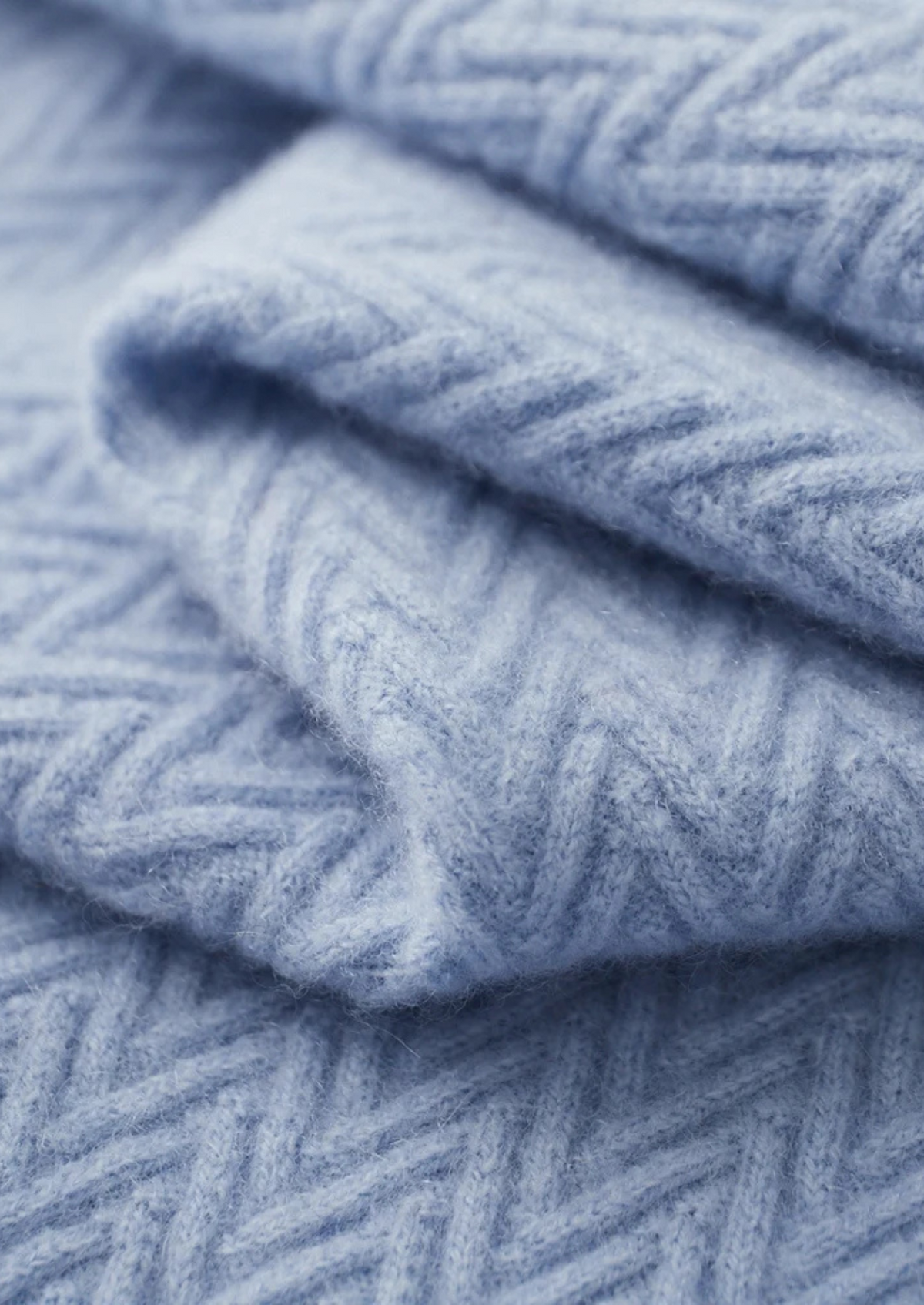 Premium Cashmere Zigzag Button Sweater, view 8