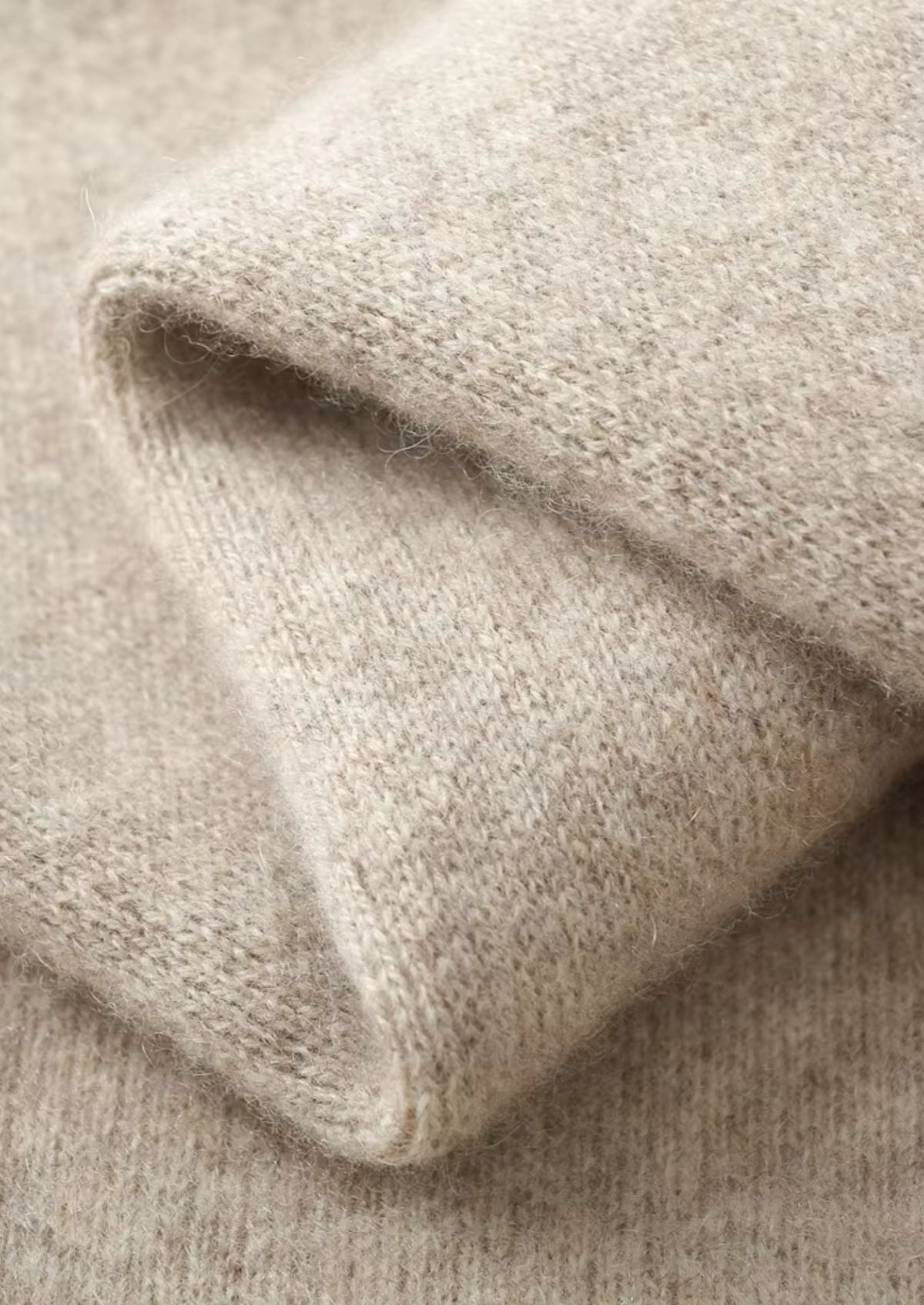 Pure Extra-Fine Merino Wool V-Neck Cardigan, view 10