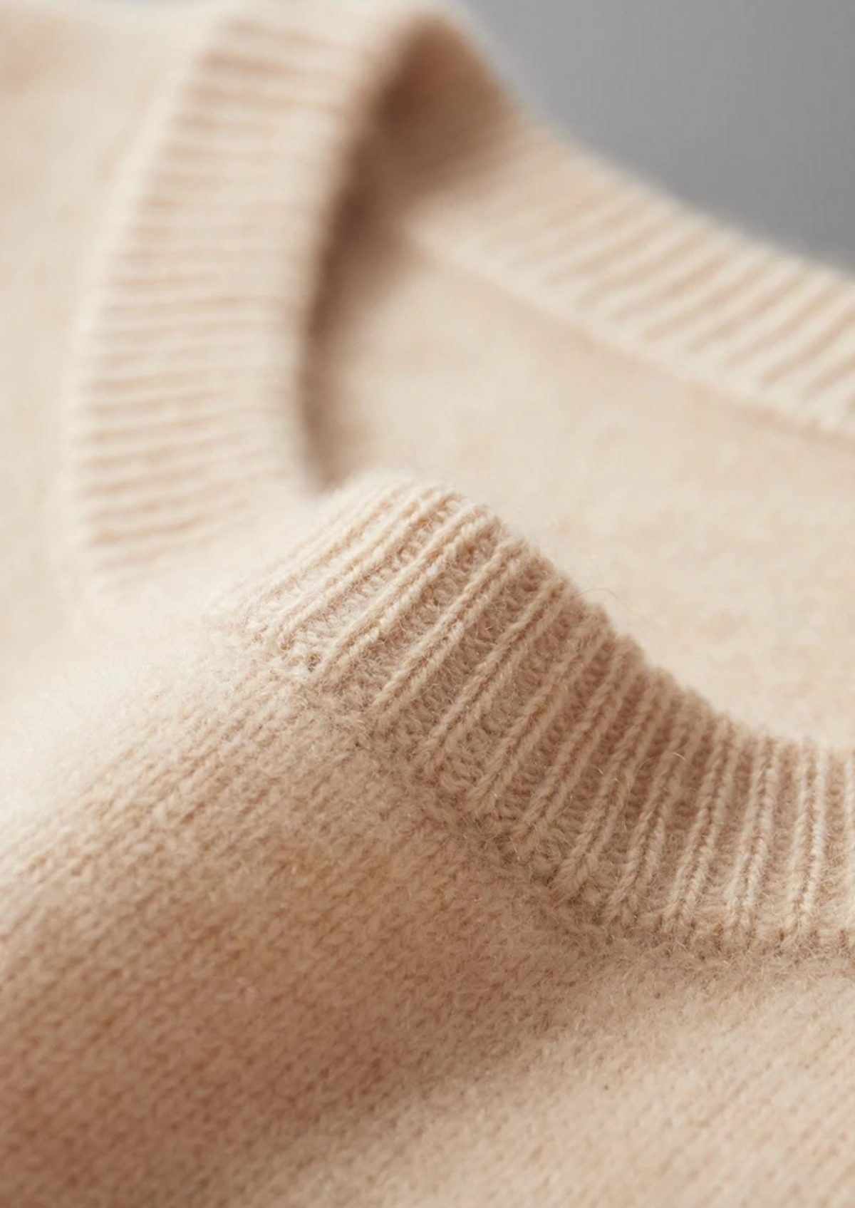 Pure Extra-Fine Merino Wool Classic Crewneck, view 11
