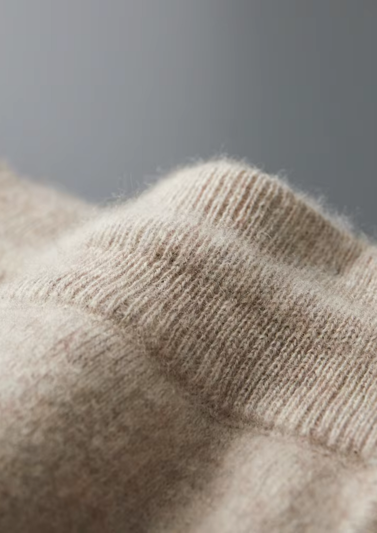 Pure Extra-Fine Merino Wool Leisure Joggers, view 10