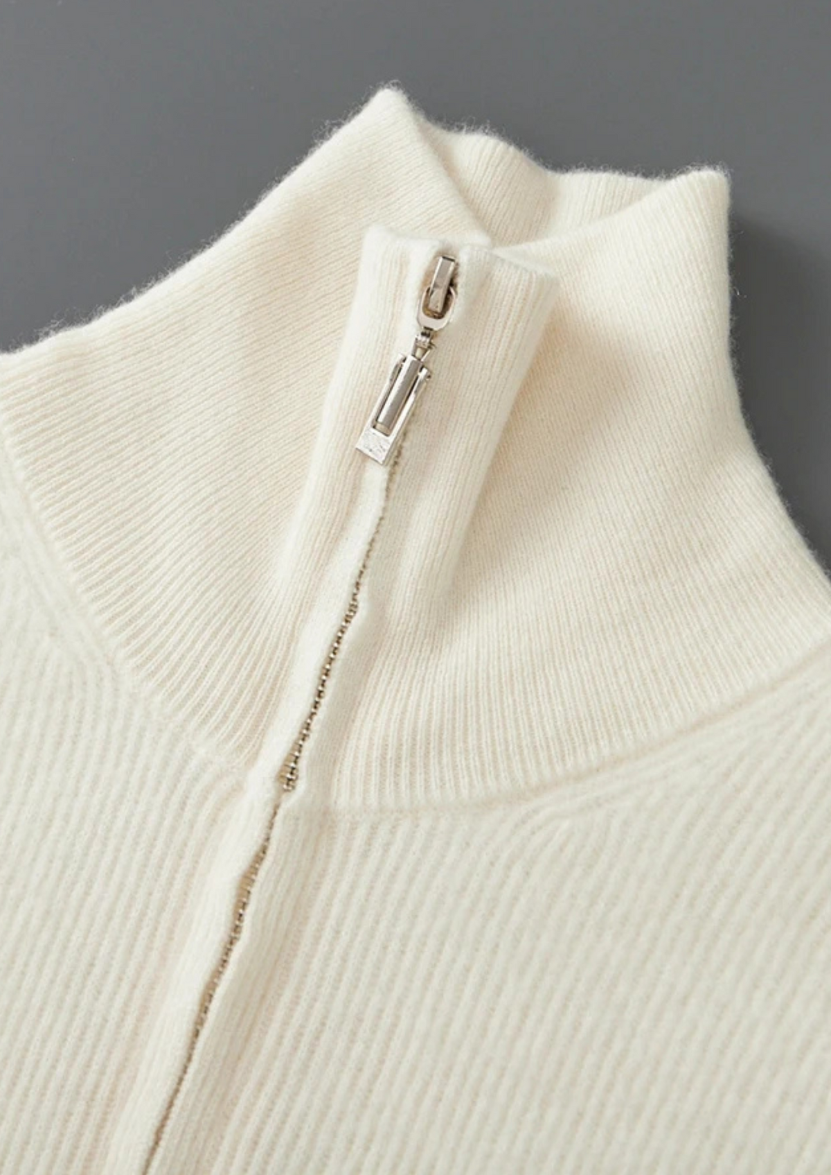 Pure Extra-Fine Merino Wool Ribbed Zipper Cardigan, view 4