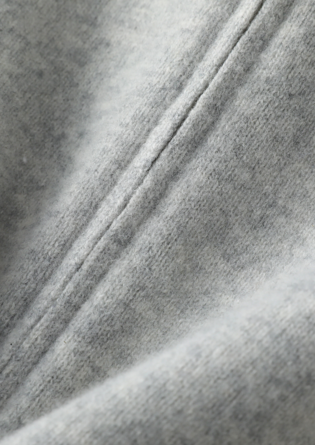 Pure Extra-Fine Merino Wool Light Gray Luzzo Set, view 6