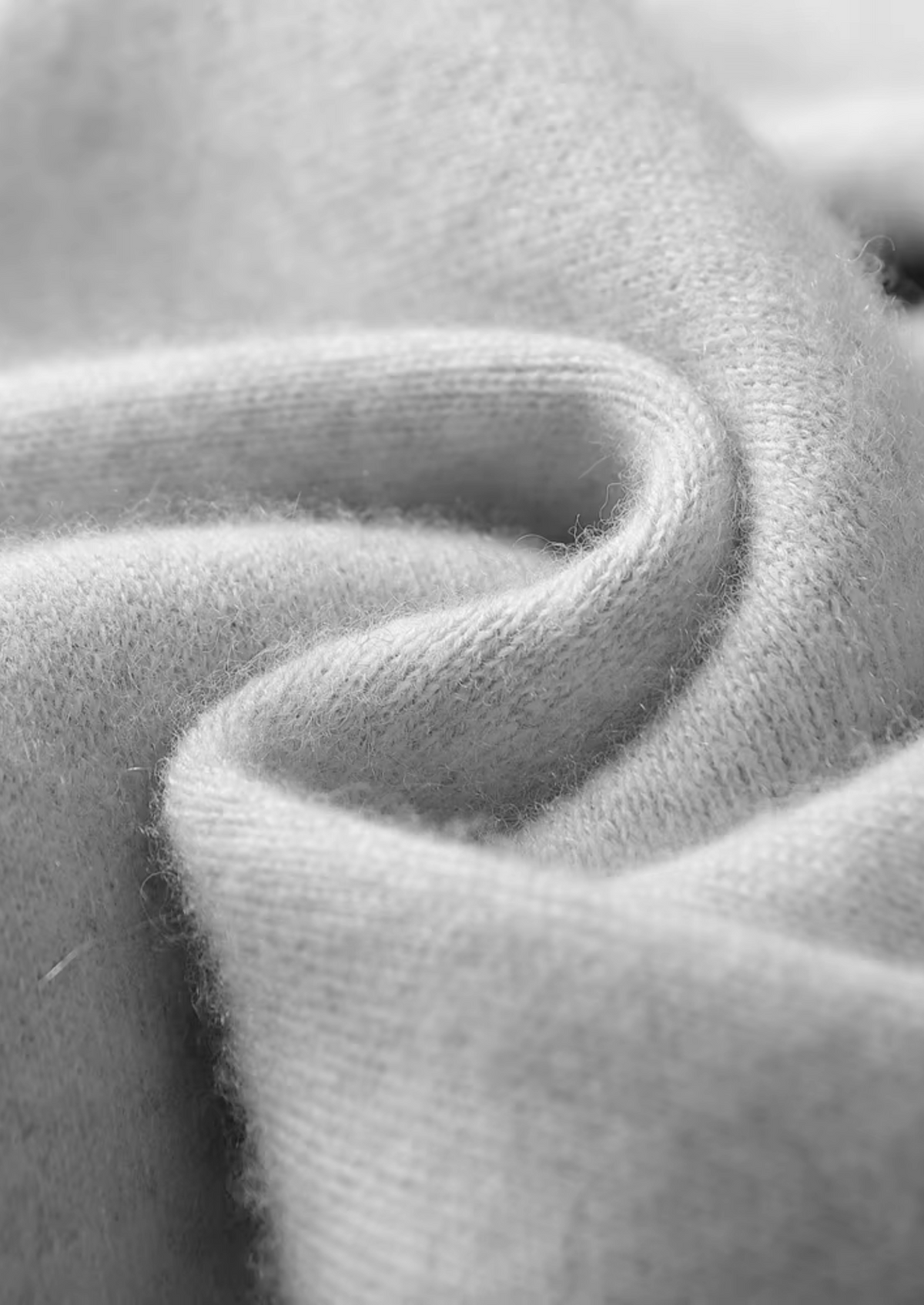 Premium Cashmere Relaxed Trousers, view 4