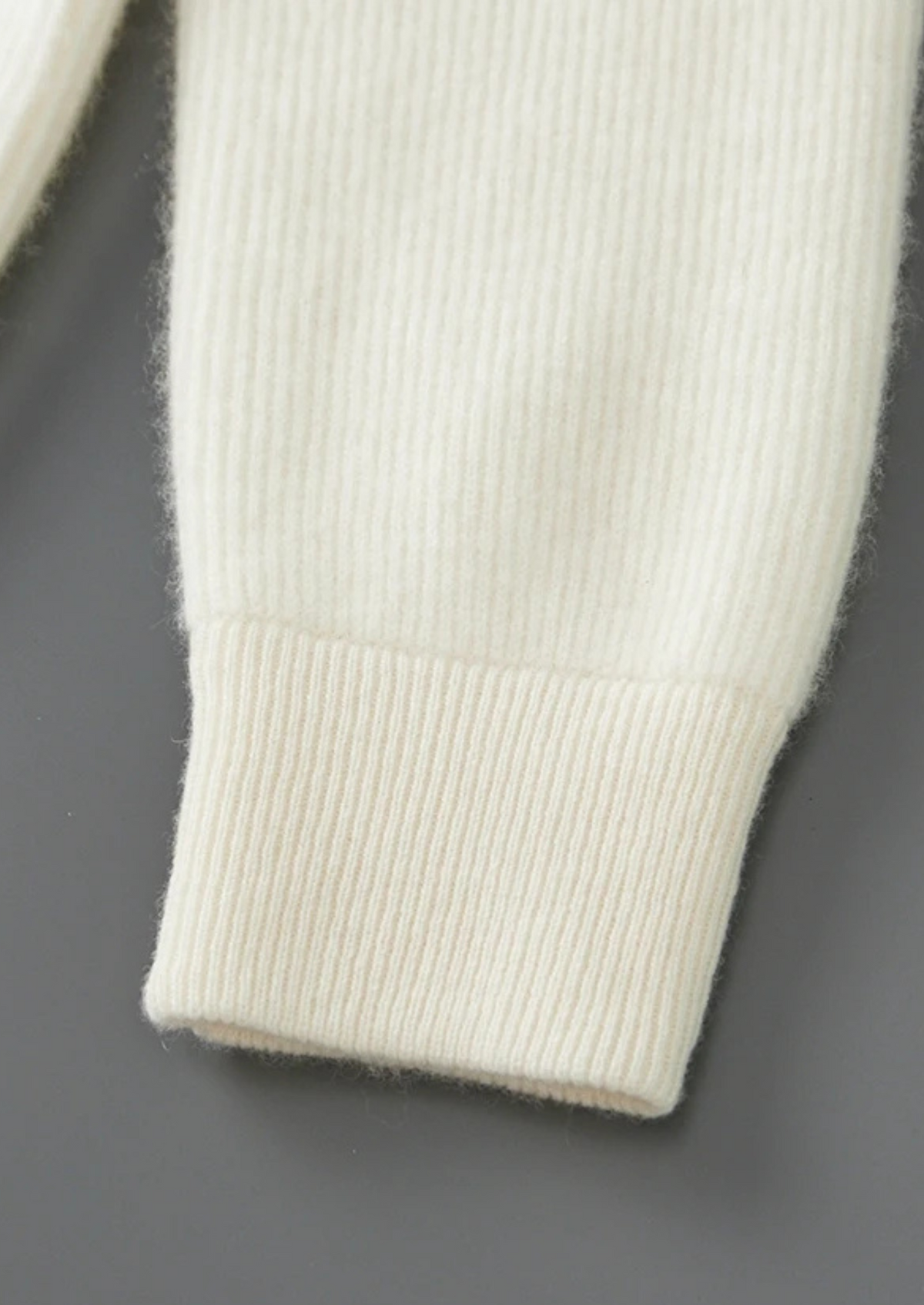 Pure Extra-Fine Merino Wool Ribbed Zipper Cardigan, view 8