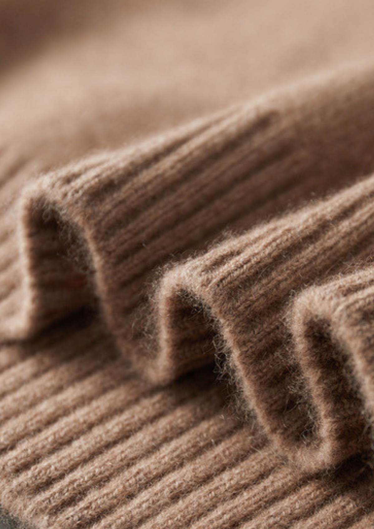 Pure Cashmere Beige Essential Crewneck, view 7