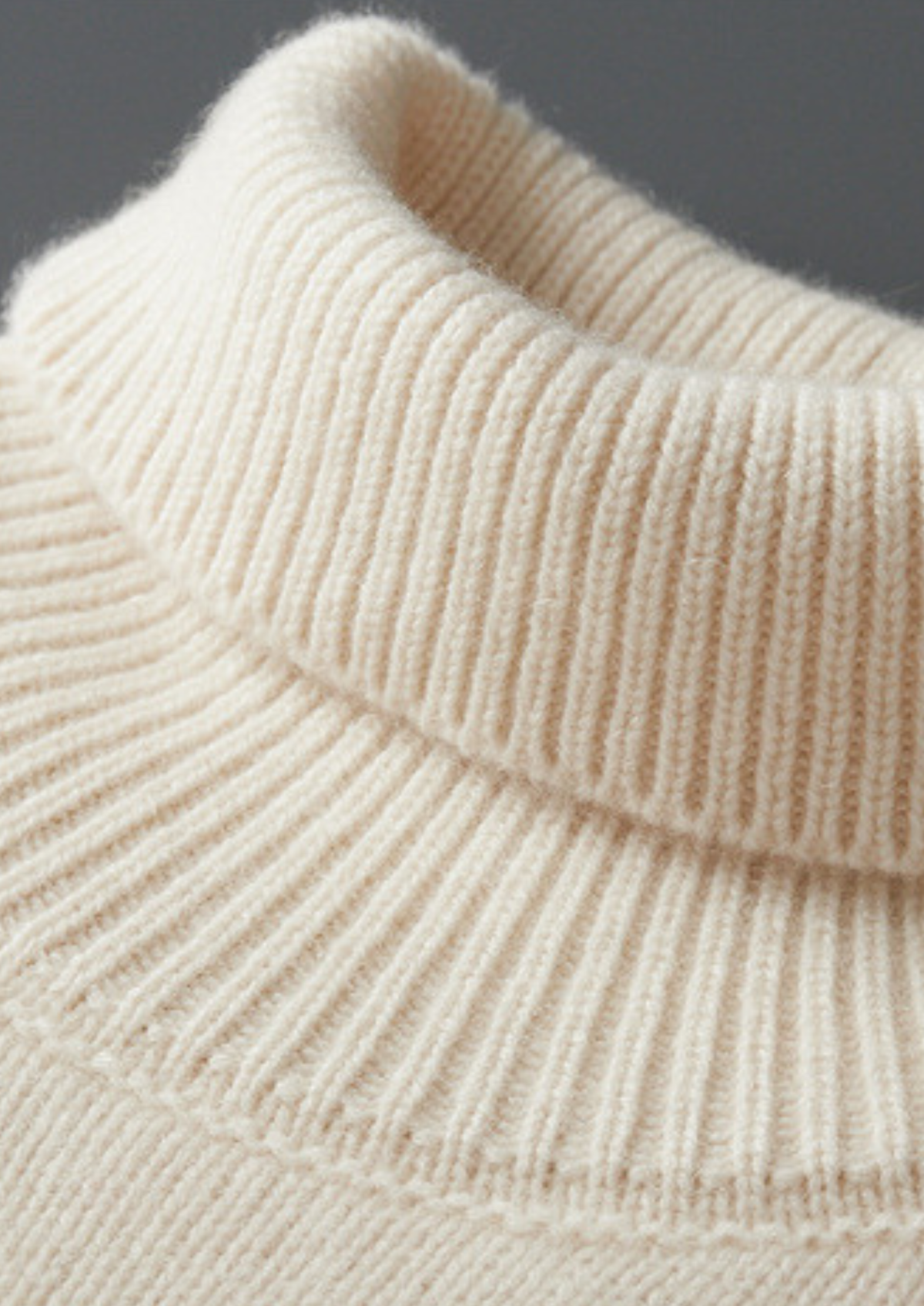 Pure Cashmere Ivory Essential Rollneck, view 4