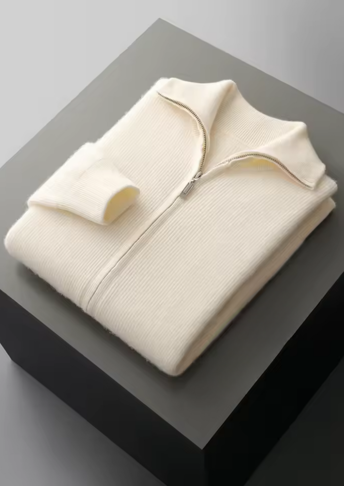 Pure Extra-Fine Merino Wool Ribbed Zipper Cardigan, view 3