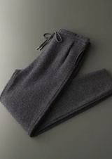 Gris oscuro