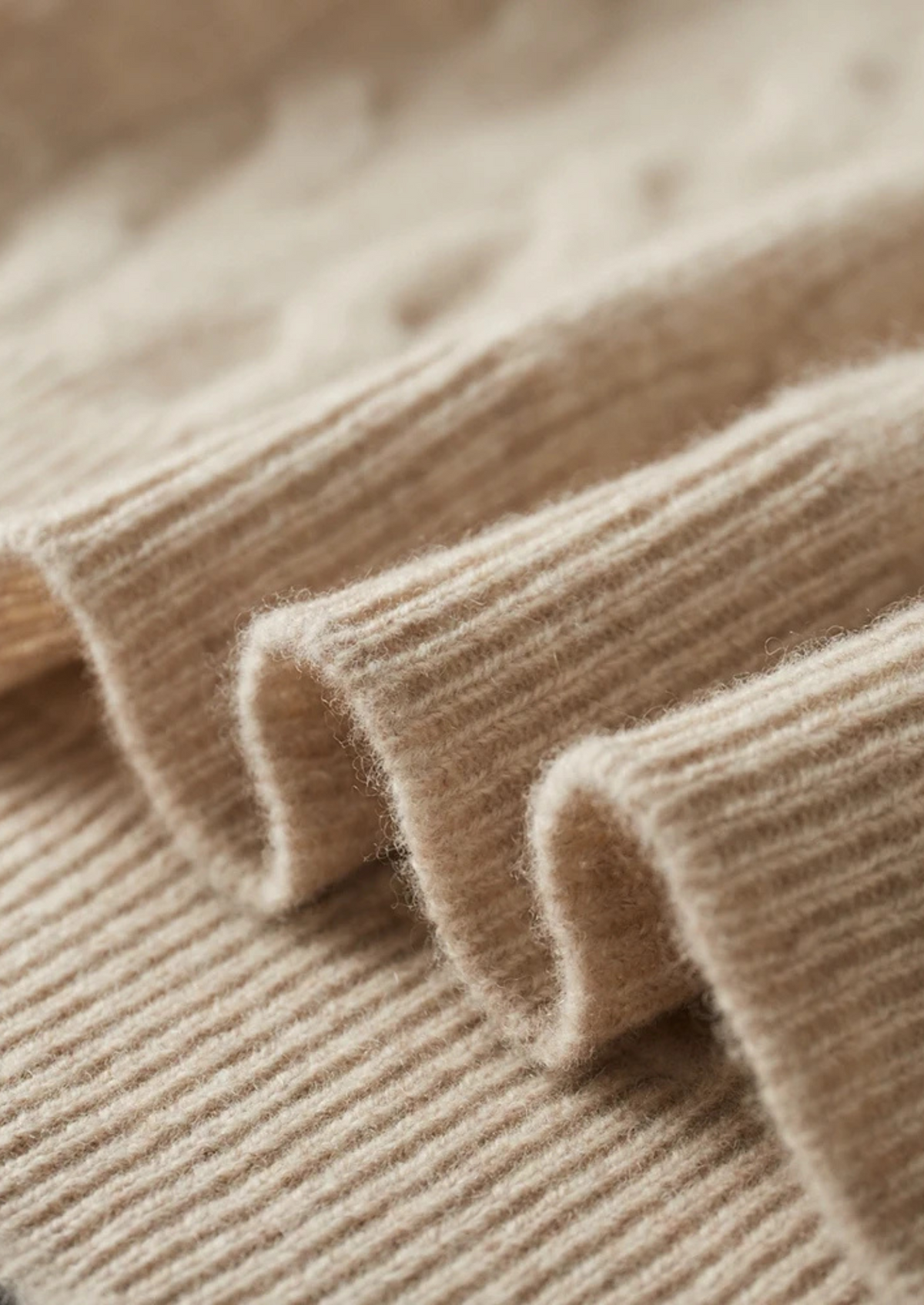 Pure Extra-Fine Merino Wool Cable Half Zip, view 9