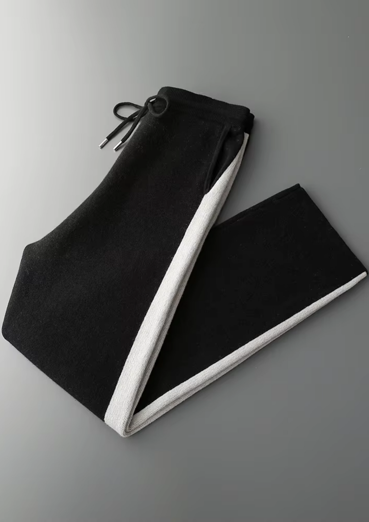 Pure Extra-Fine Merino Wool Wide Leisure Trousers, view 16