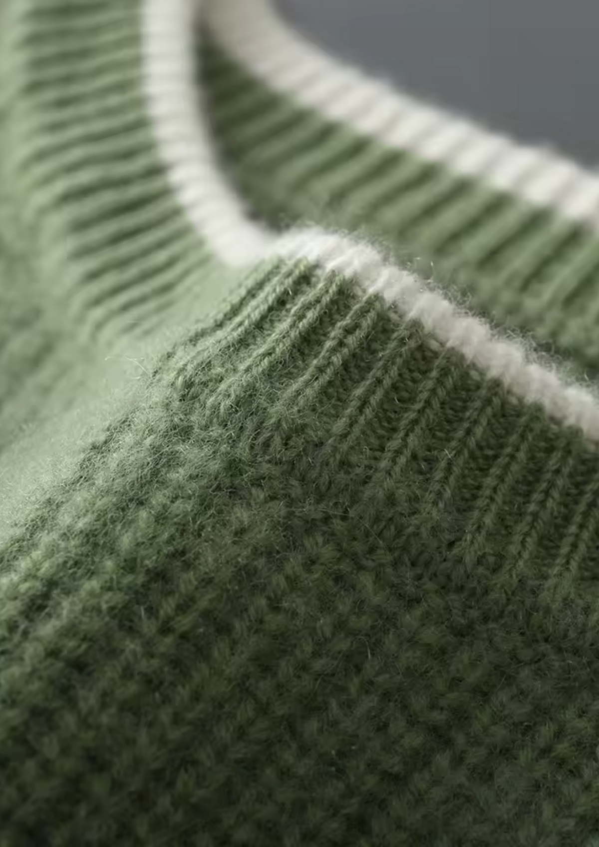 Pure Extra-Fine Merino Wool Two Tone Crewneck, view 14