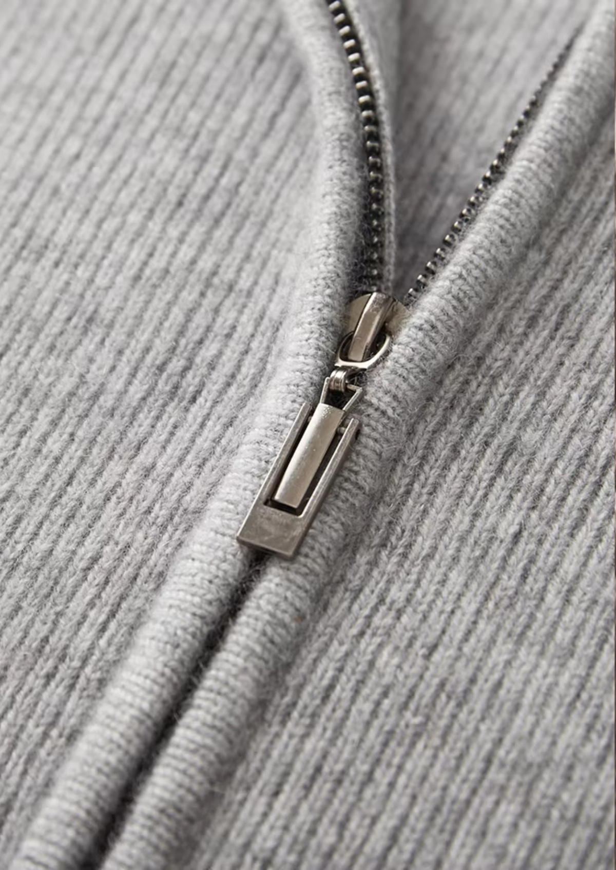 Pure Extra-Fine Merino Wool Ribbed Zip Cardigan, view 4