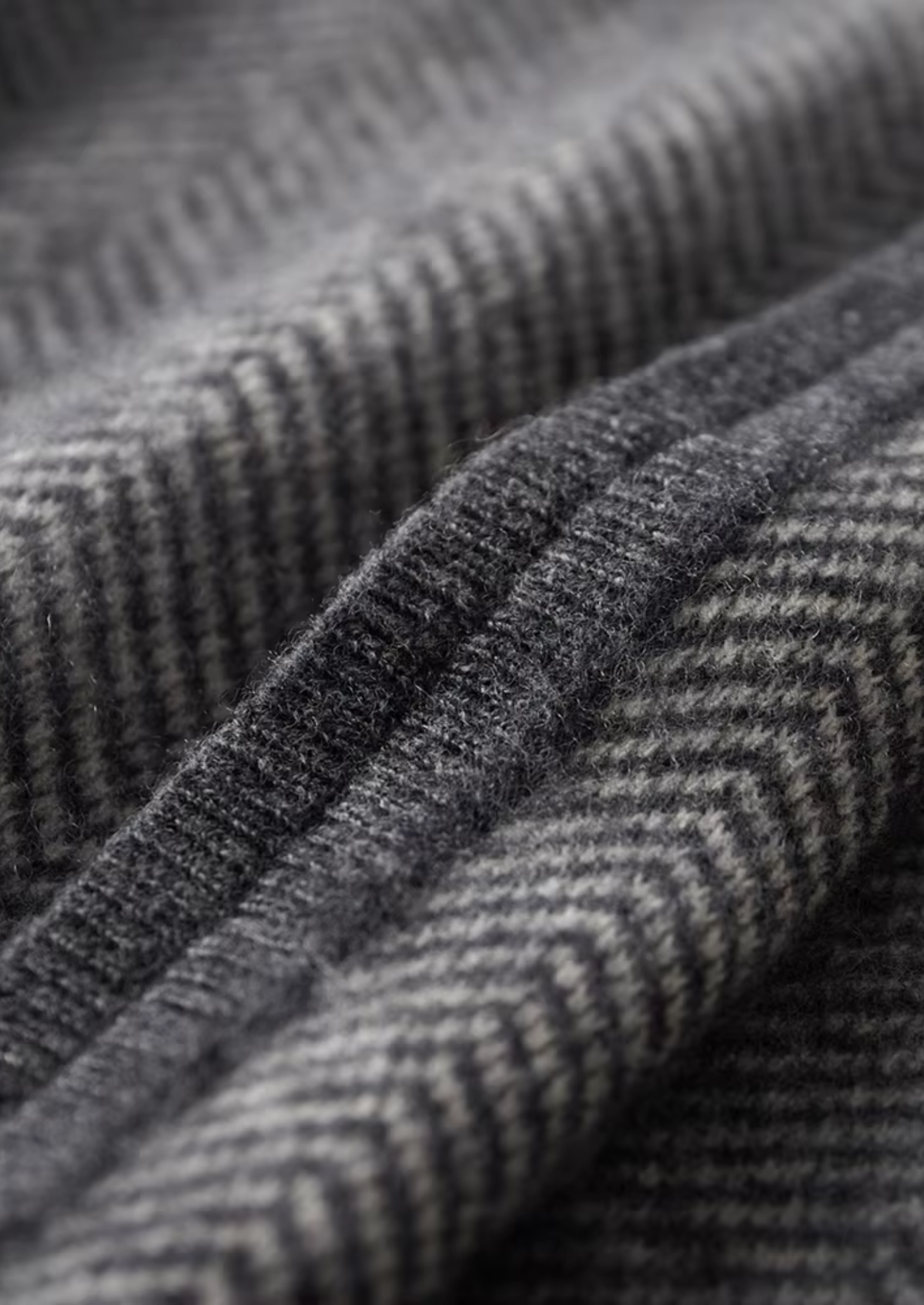 Pure Extra-Fine Merino Wool Gray Herringbone Set, view 9