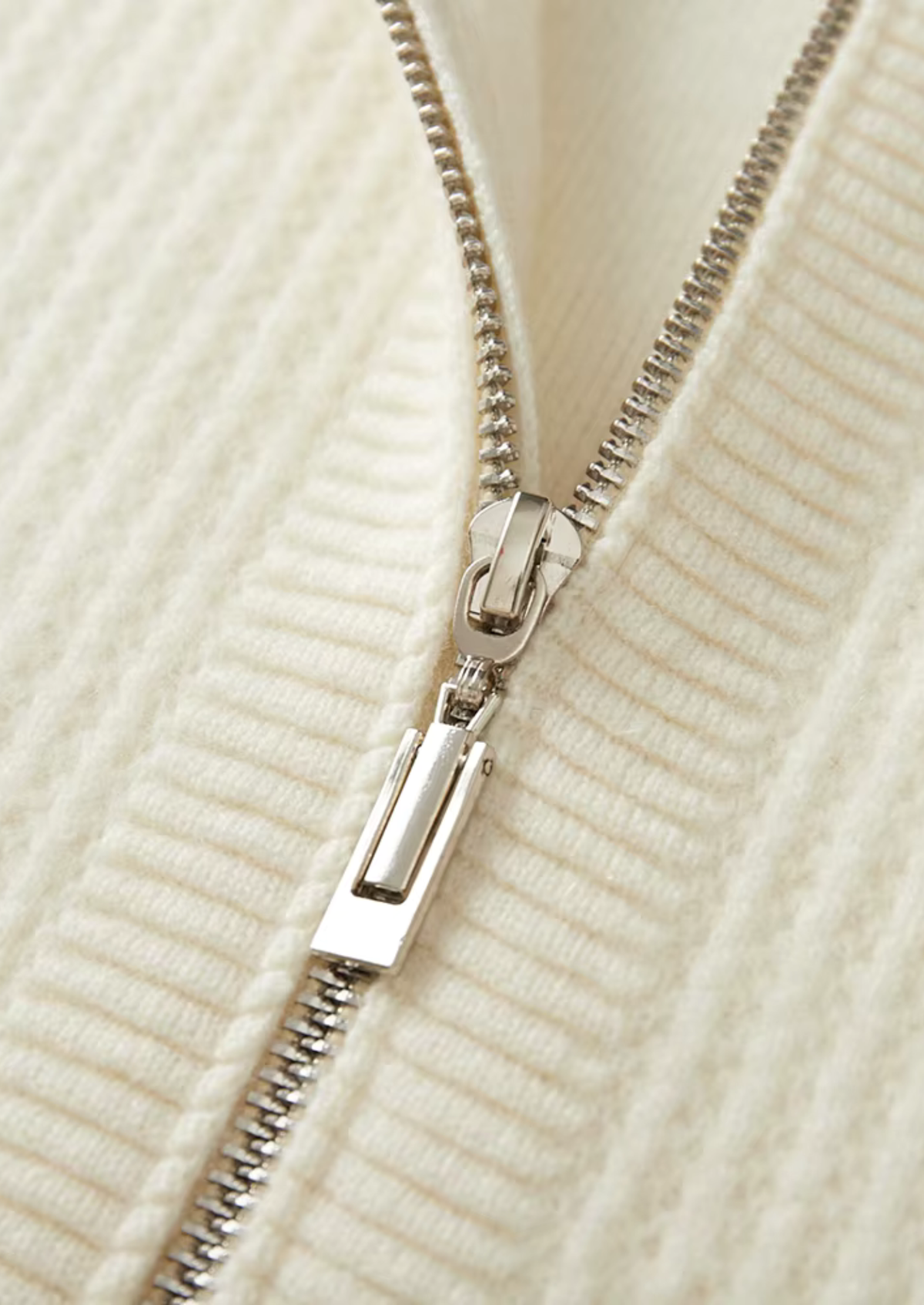Pure Extra-Fine Merino Wool Ribbed Zipper Hoodie, view 11