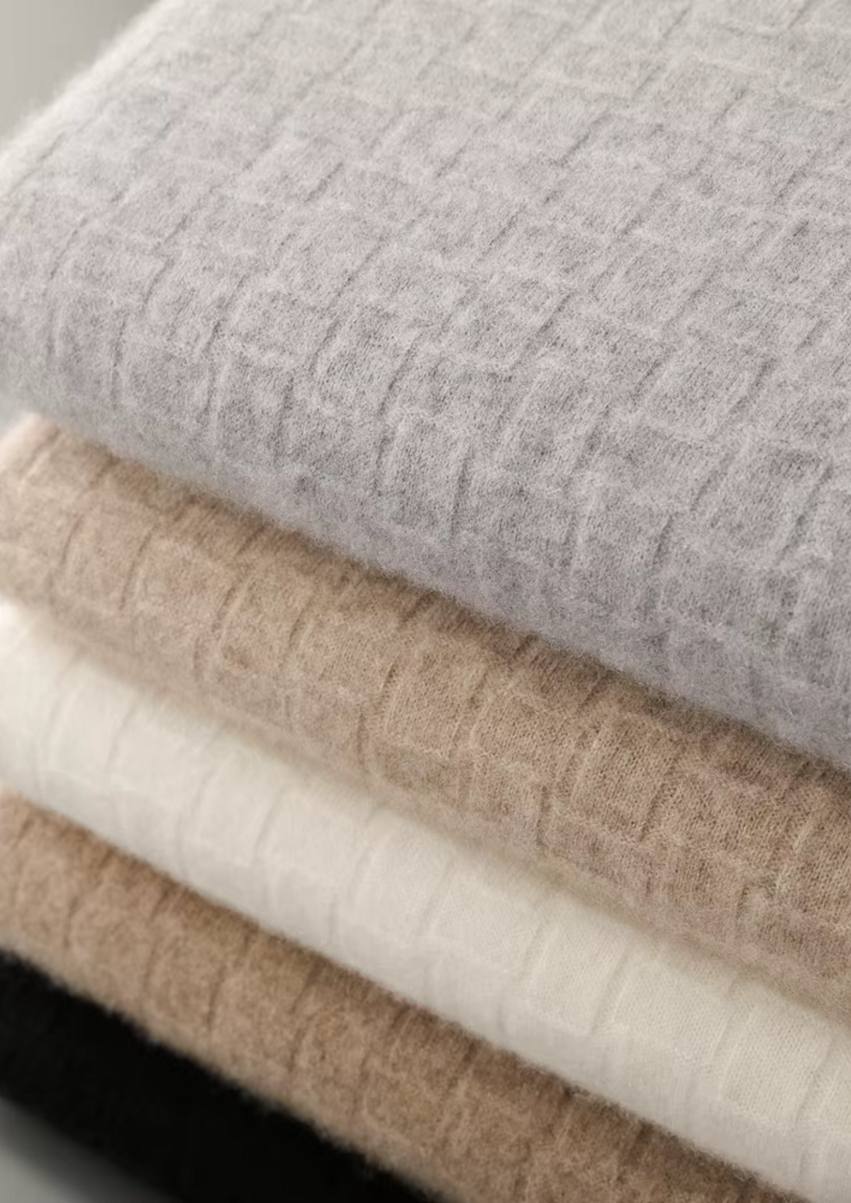 Pure Extra-Fine Merino Wool Textured Mockneck, view 13