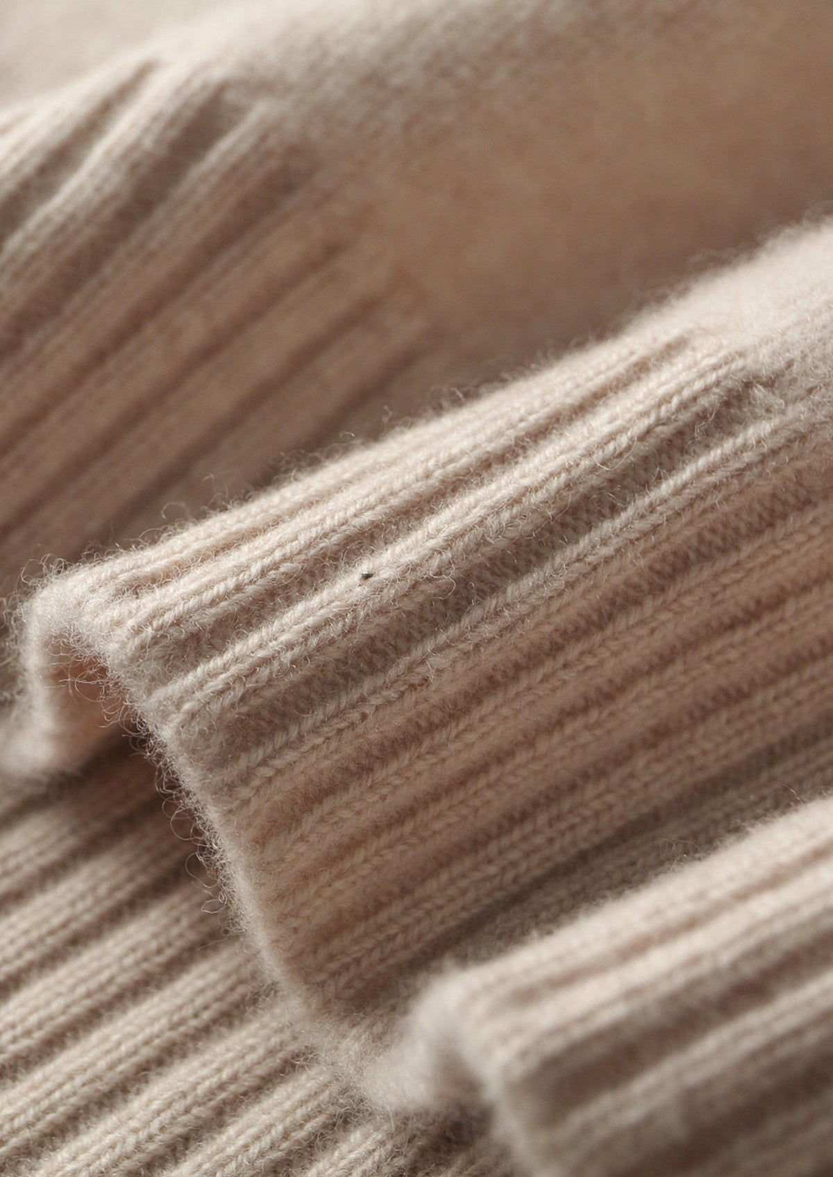 Pure Extra-Fine Merino Wool Button Hoodie, view 7