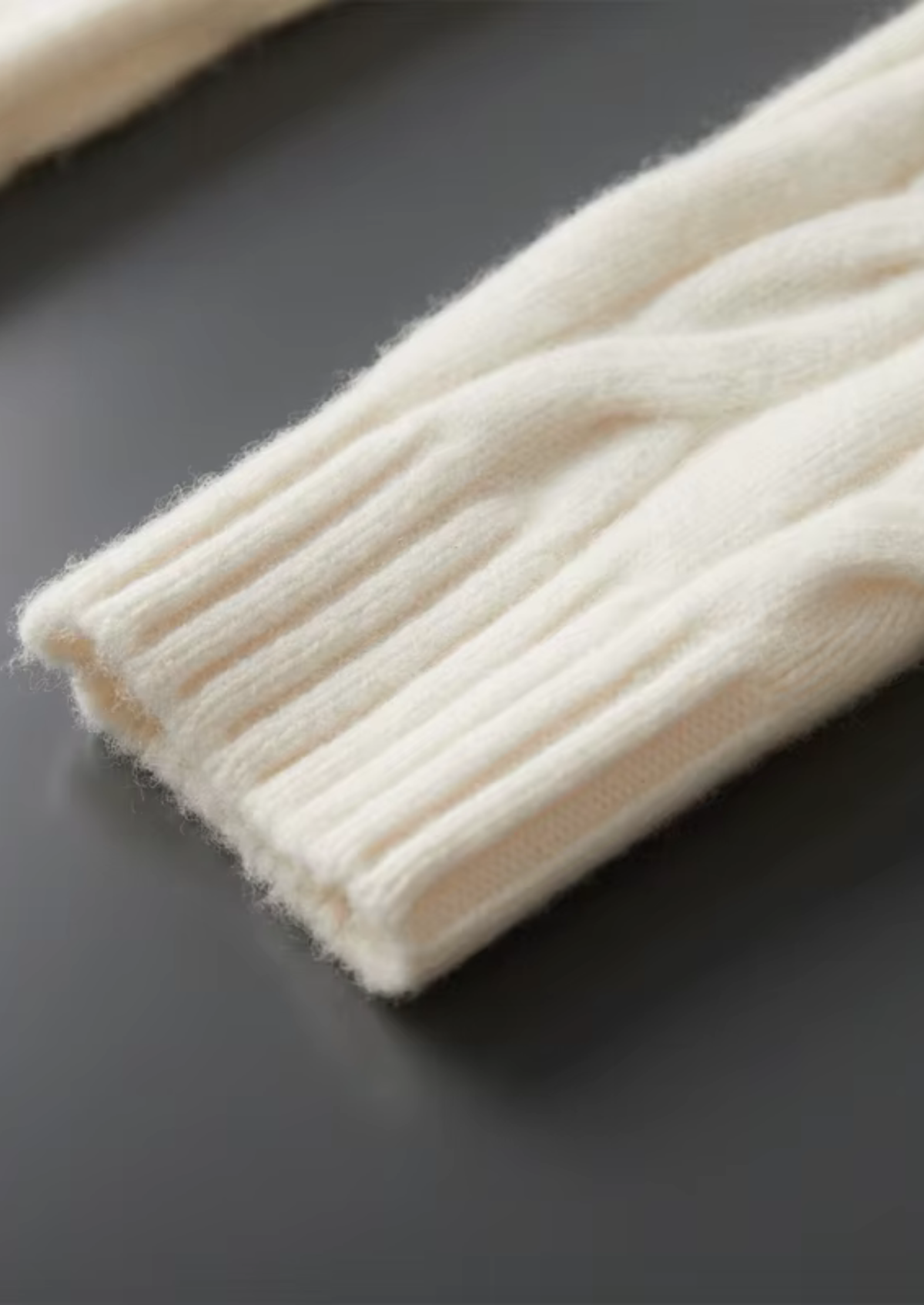 Pure Extra-Fine Merino Wool Dual-Zip Cable Cardigan, view 8