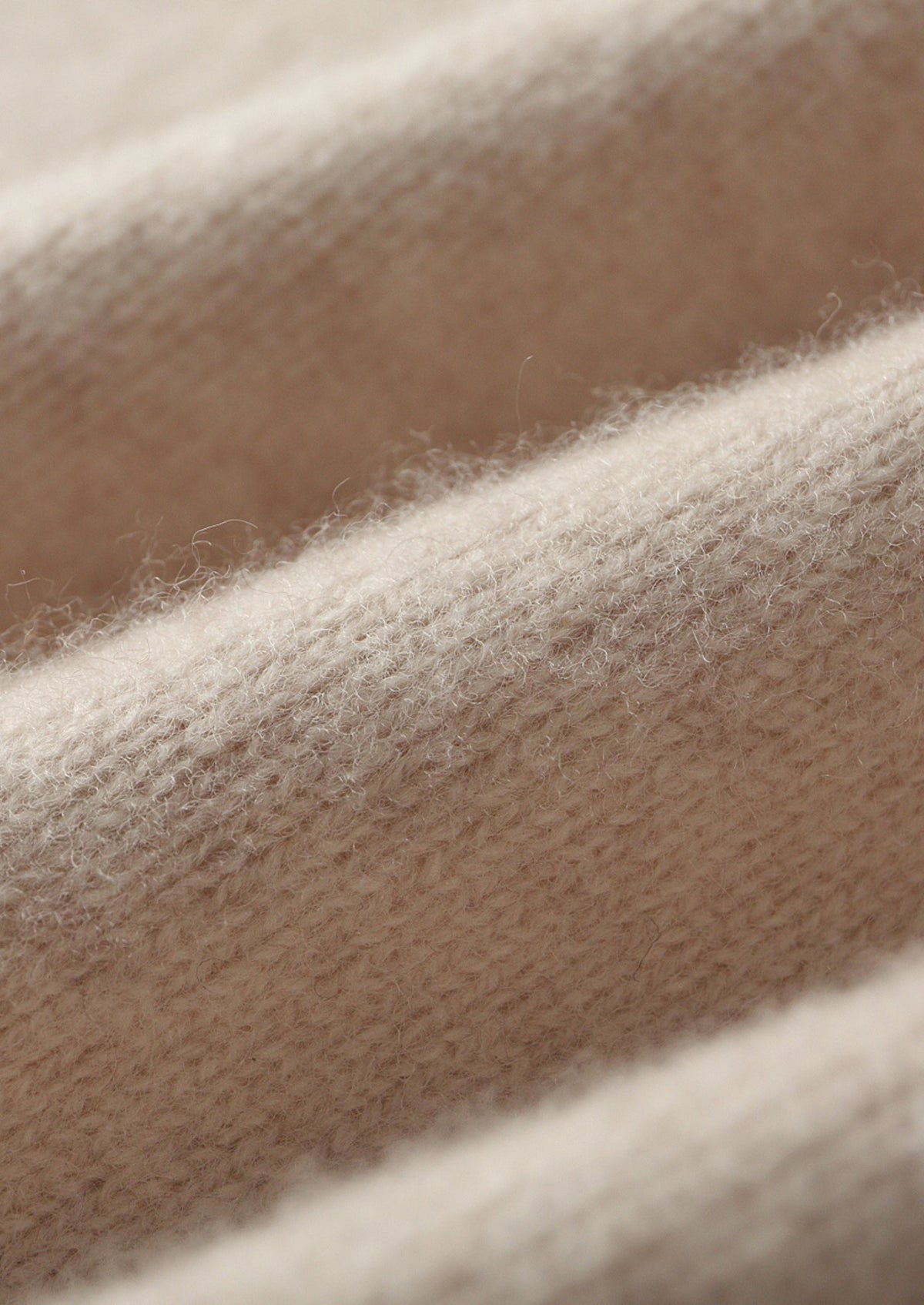 Pure Extra-Fine Merino Wool Button Hoodie, view 9