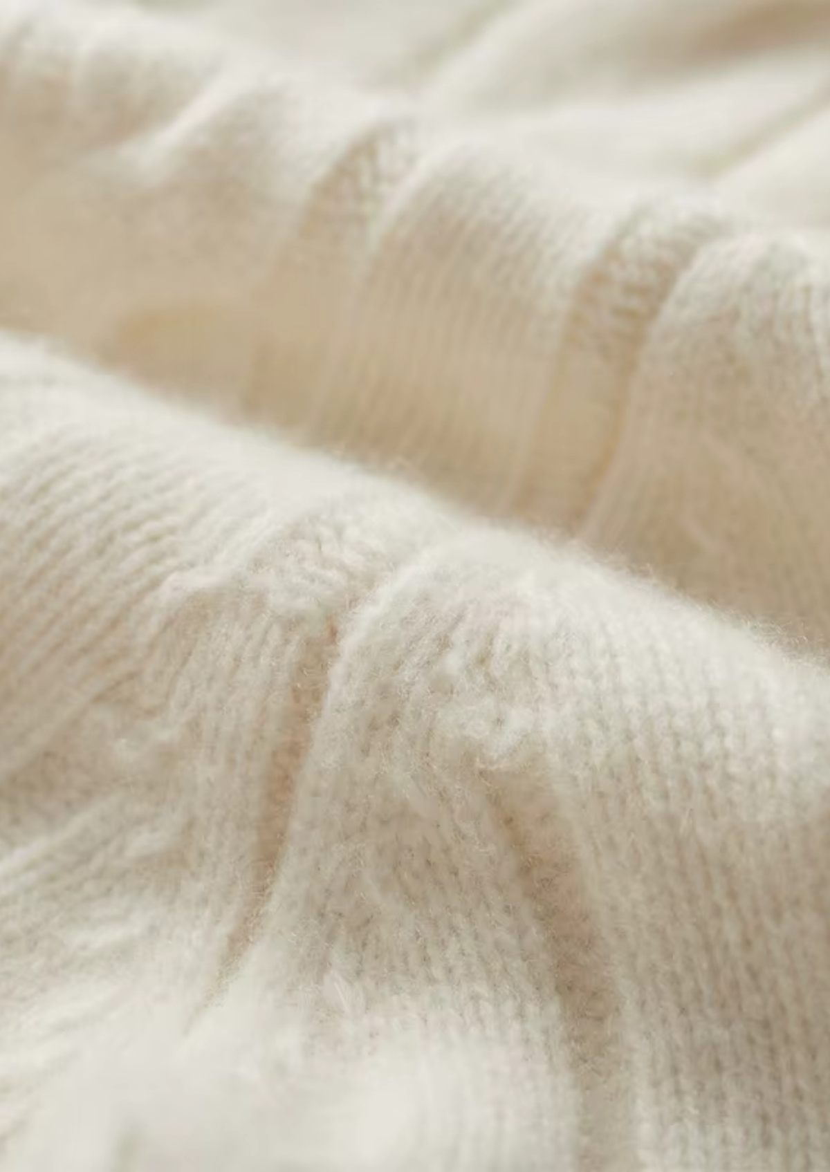 Pure Extra-Fine Merino Wool Dual-Zip Cable Cardigan, view 7