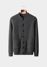 Gris oscuro