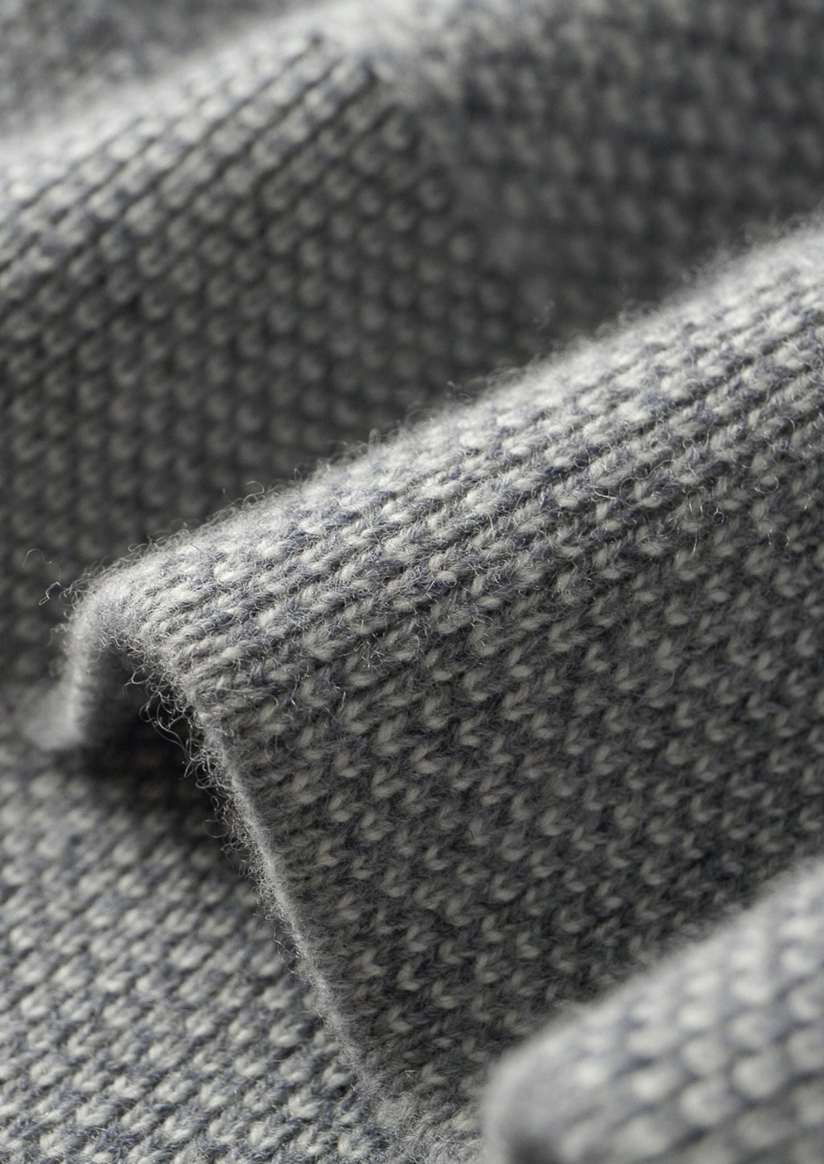 Pure Extra-Fine Merino Wool Light Gray Jaquard Set, view 9