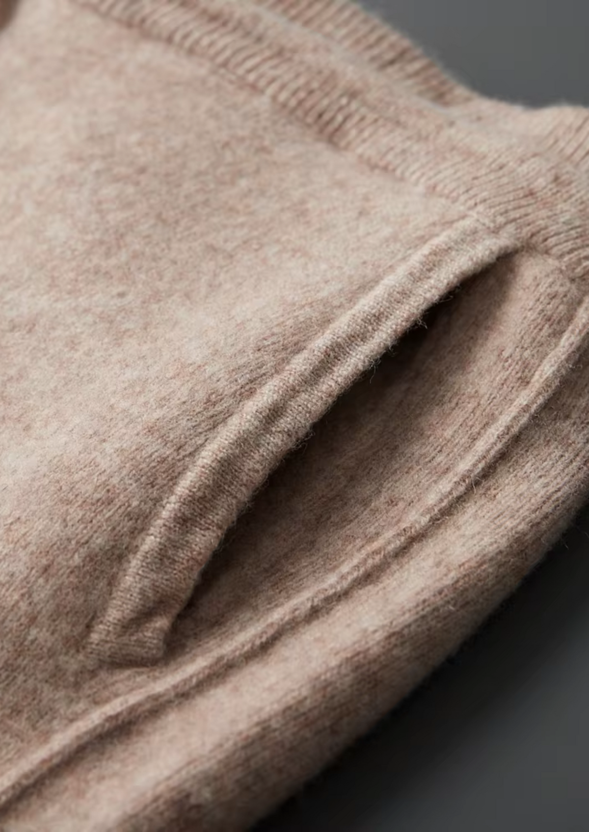 Pure Extra-Fine Merino Wool Leisure Joggers, view 12