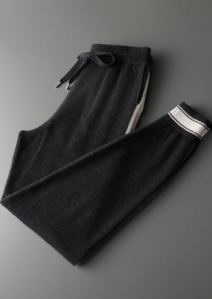 Premium Cashmere Black Vienna Leisure Set, view 3