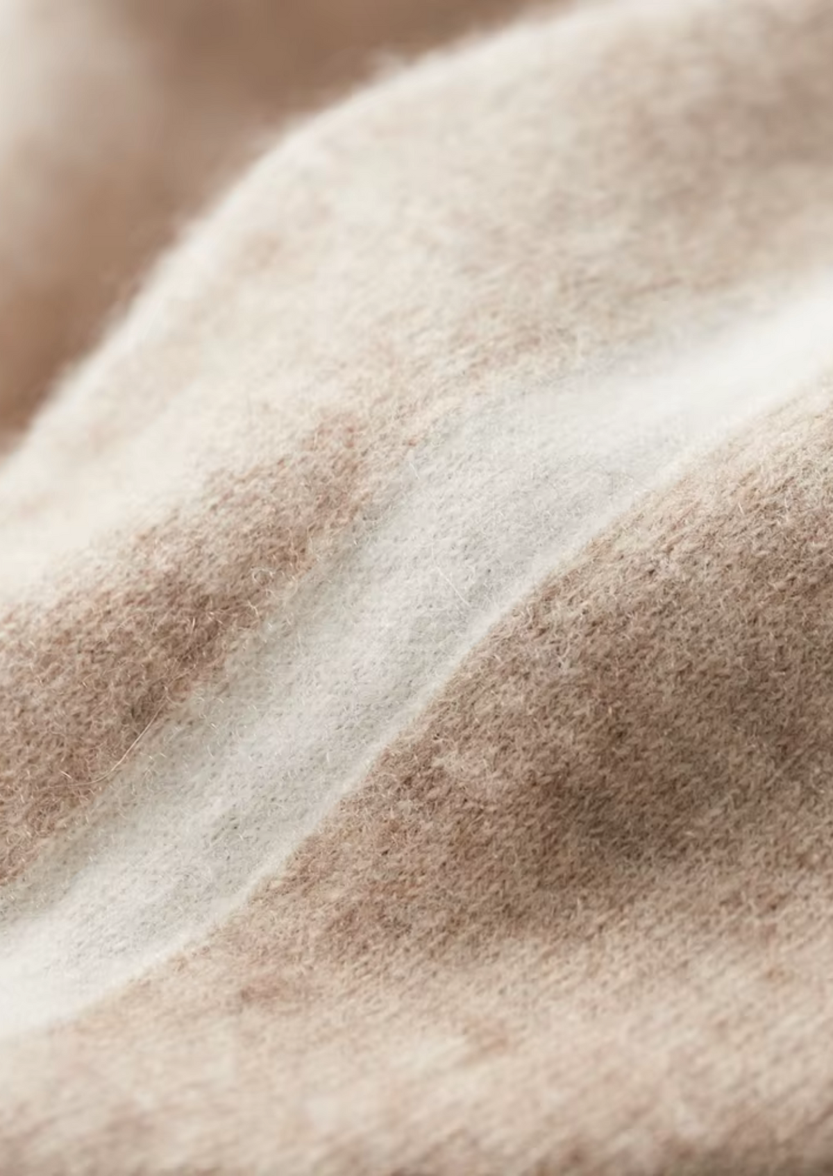 Premium Cashmere Sand Vienna Leisure Set, view 9
