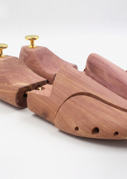 Cedar Shoe Trees - Cedar, view 4