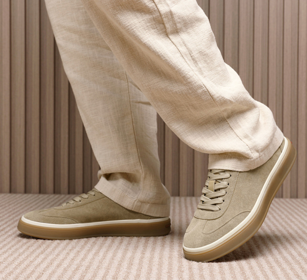 Ischia Suede Sneaker