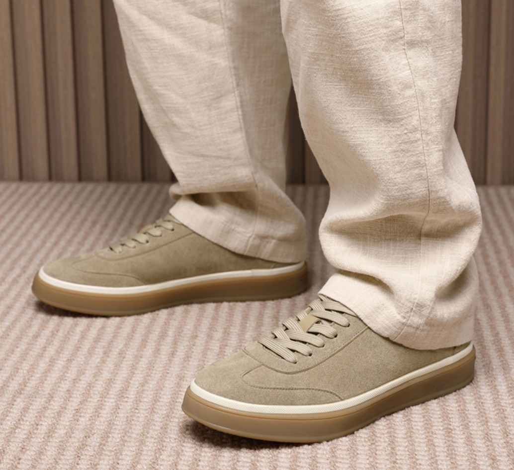 Ischia Suede Sneaker