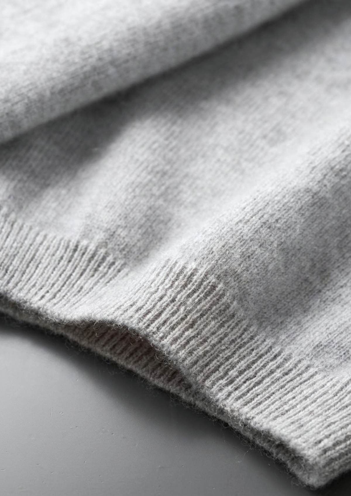 Premium Cashmere Classic Crewneck T-Shirt - Light Gray, view 7