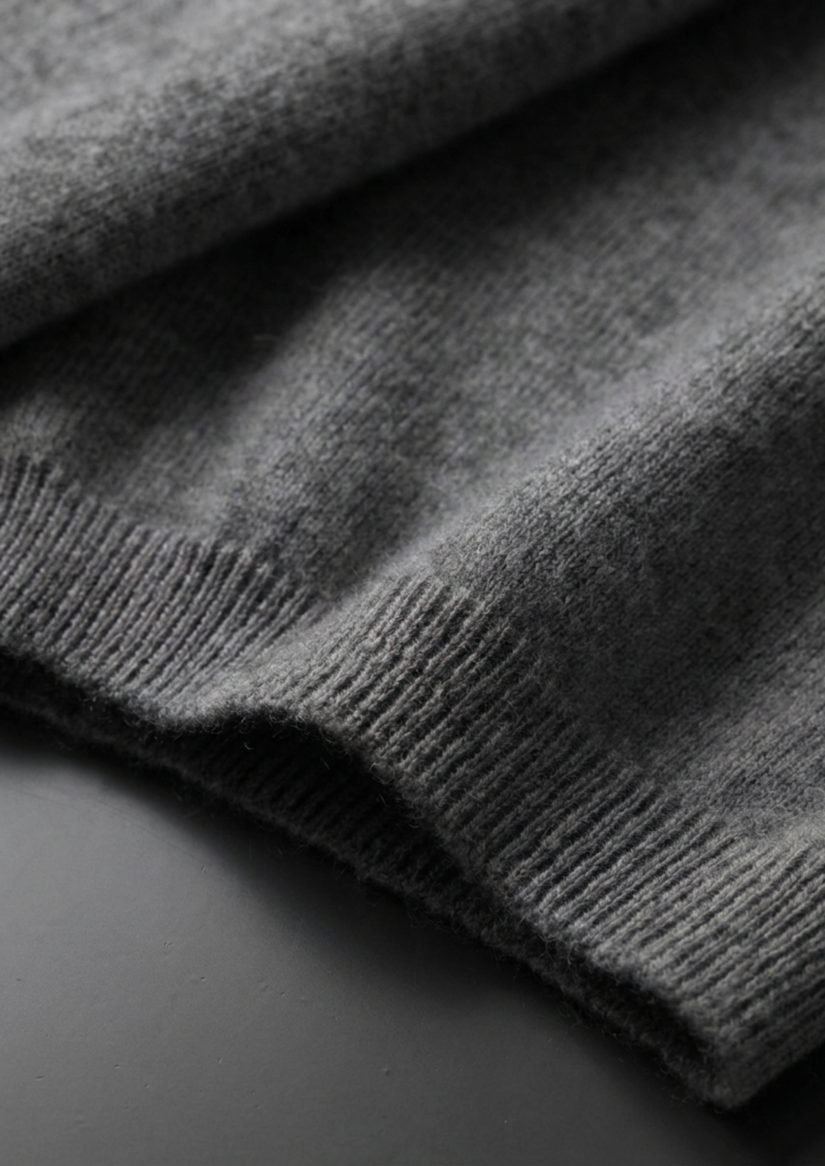 Premium Cashmere Classic Crewneck T-Shirt - Dark Gray, view 4