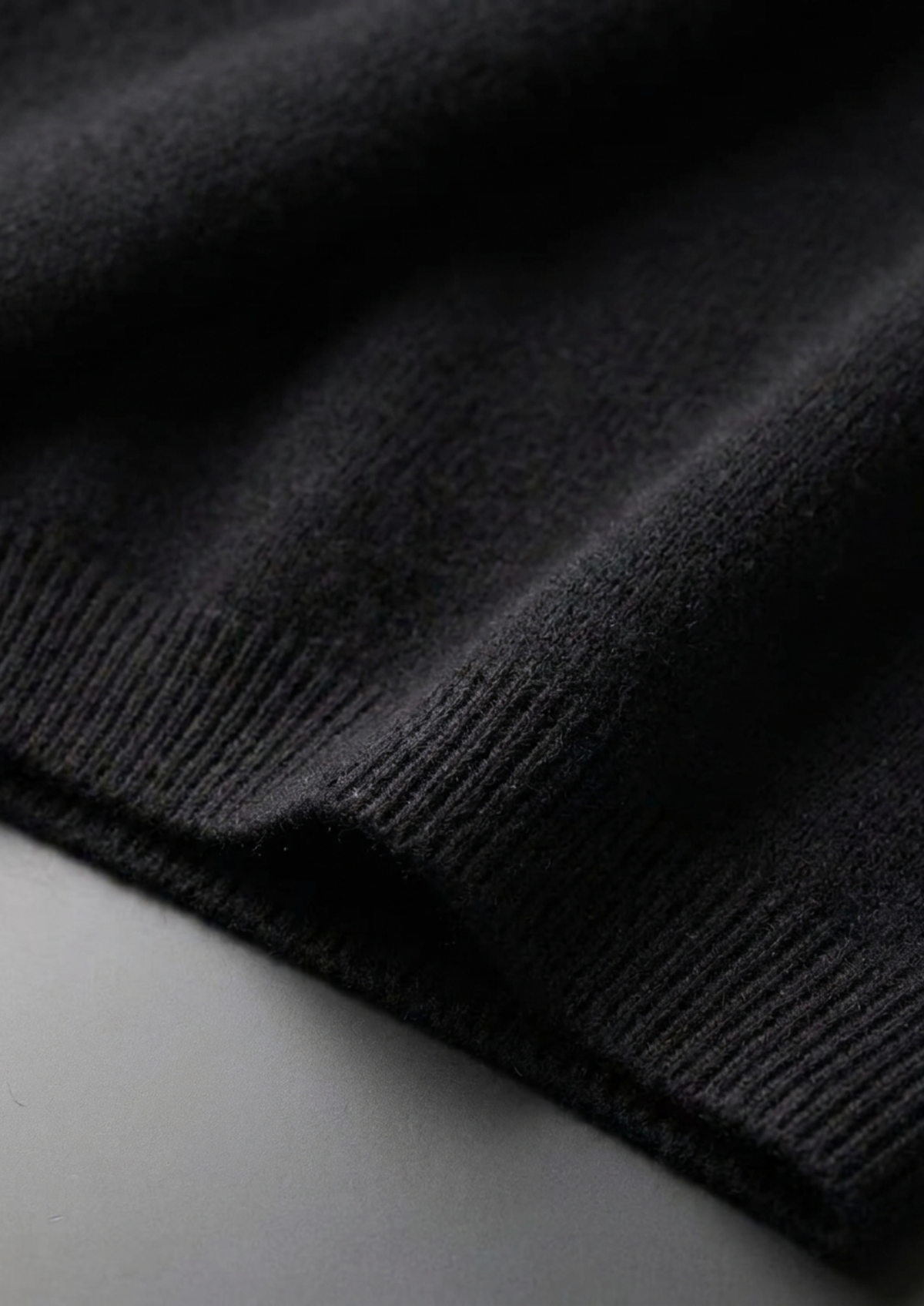 Premium Cashmere Classic Crewneck T-Shirt - Black, view 5