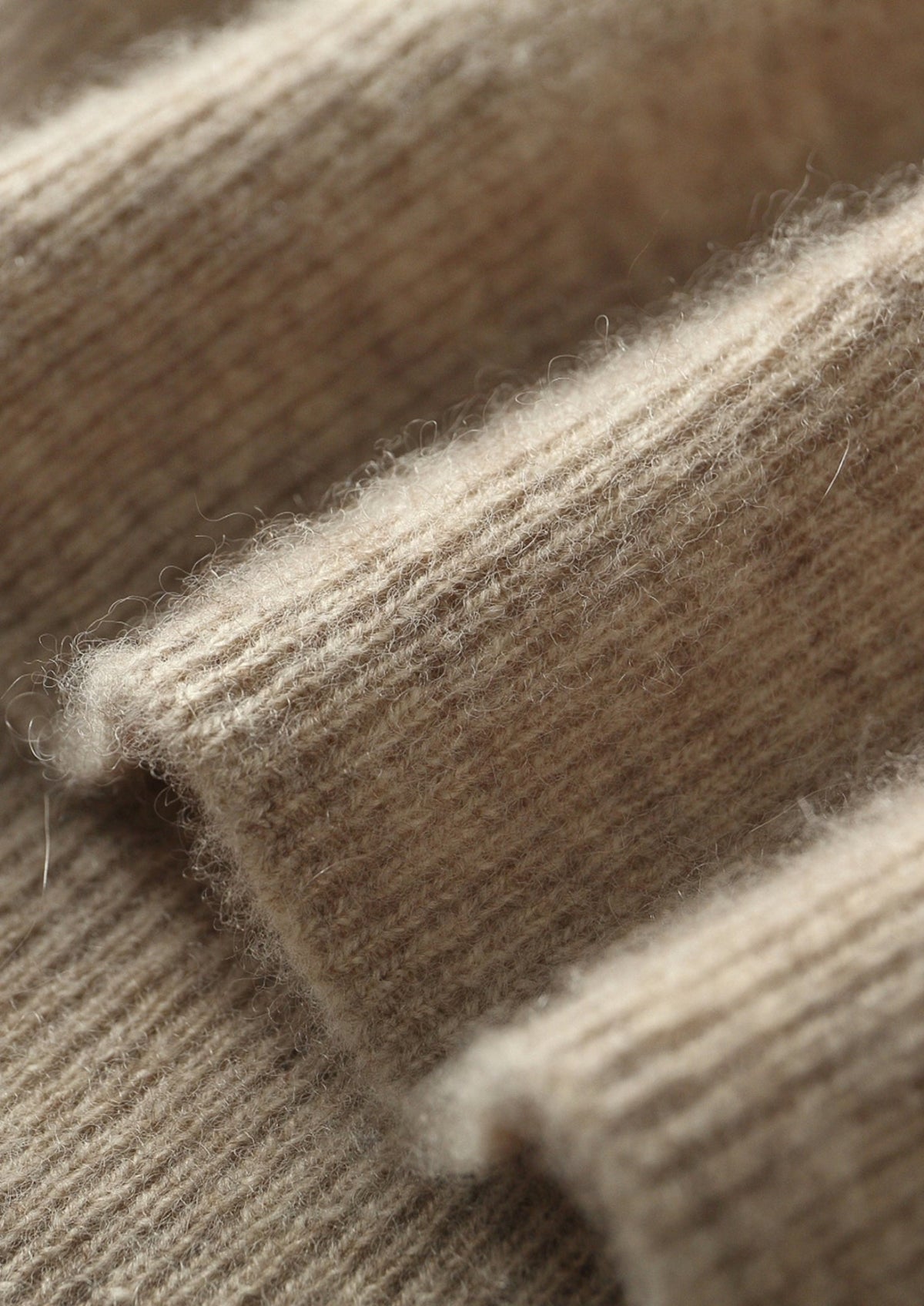 Pure Extra-Fine Merino Wool Two-Tone Leisure Hoodie, view 10