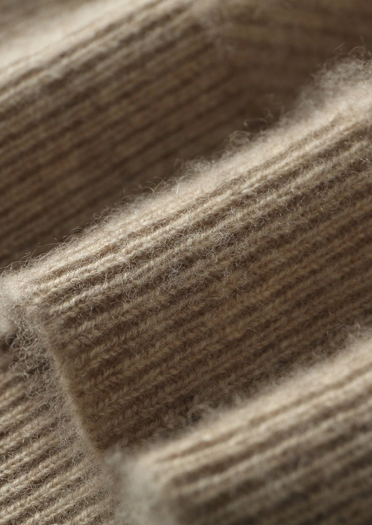 Pure Extra-Fine Merino Wool Herringbone Quarter Zip Sweater, view 10