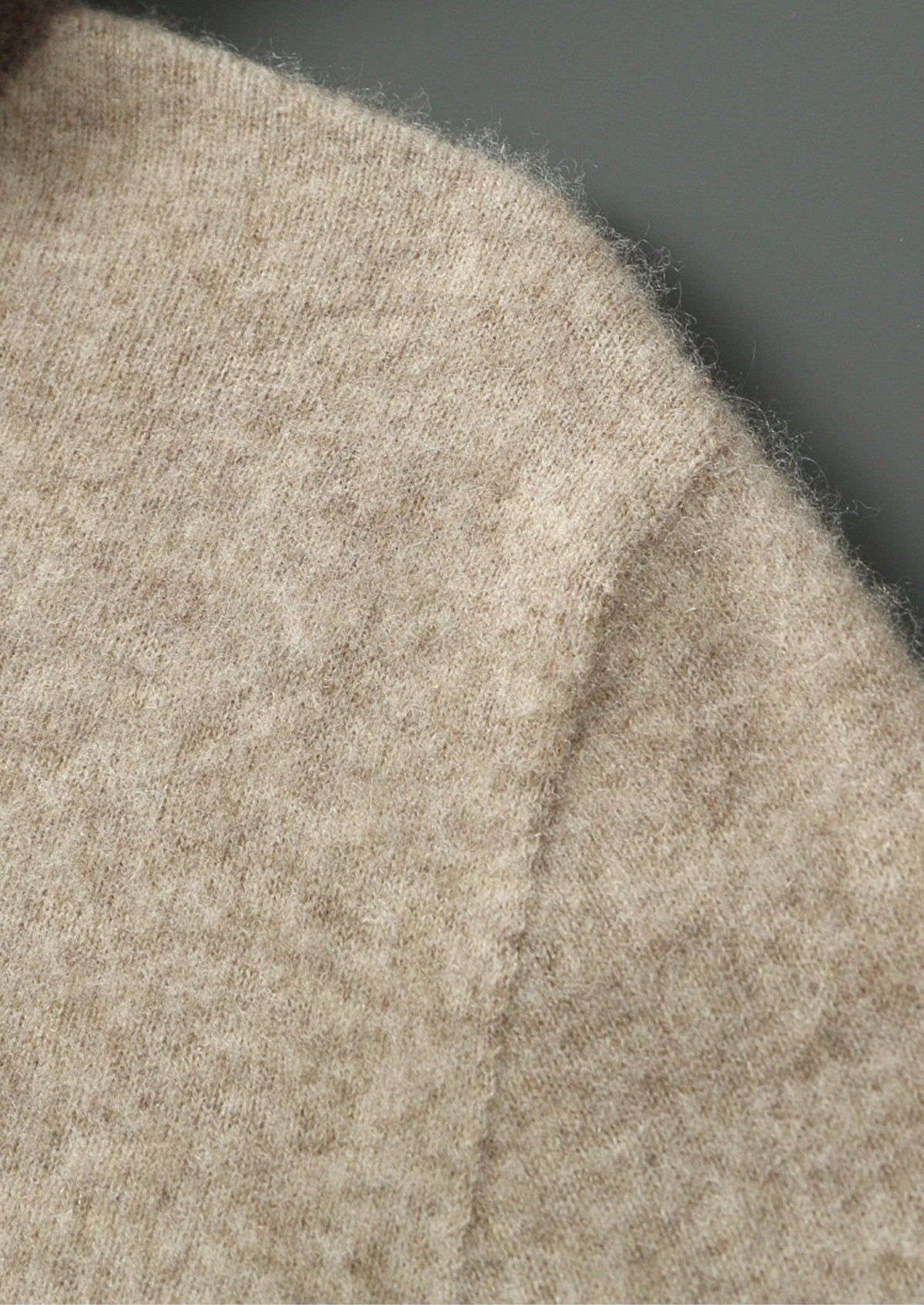 Pure Extra-Fine Merino Wool Two-Tone Leisure Hoodie, view 15