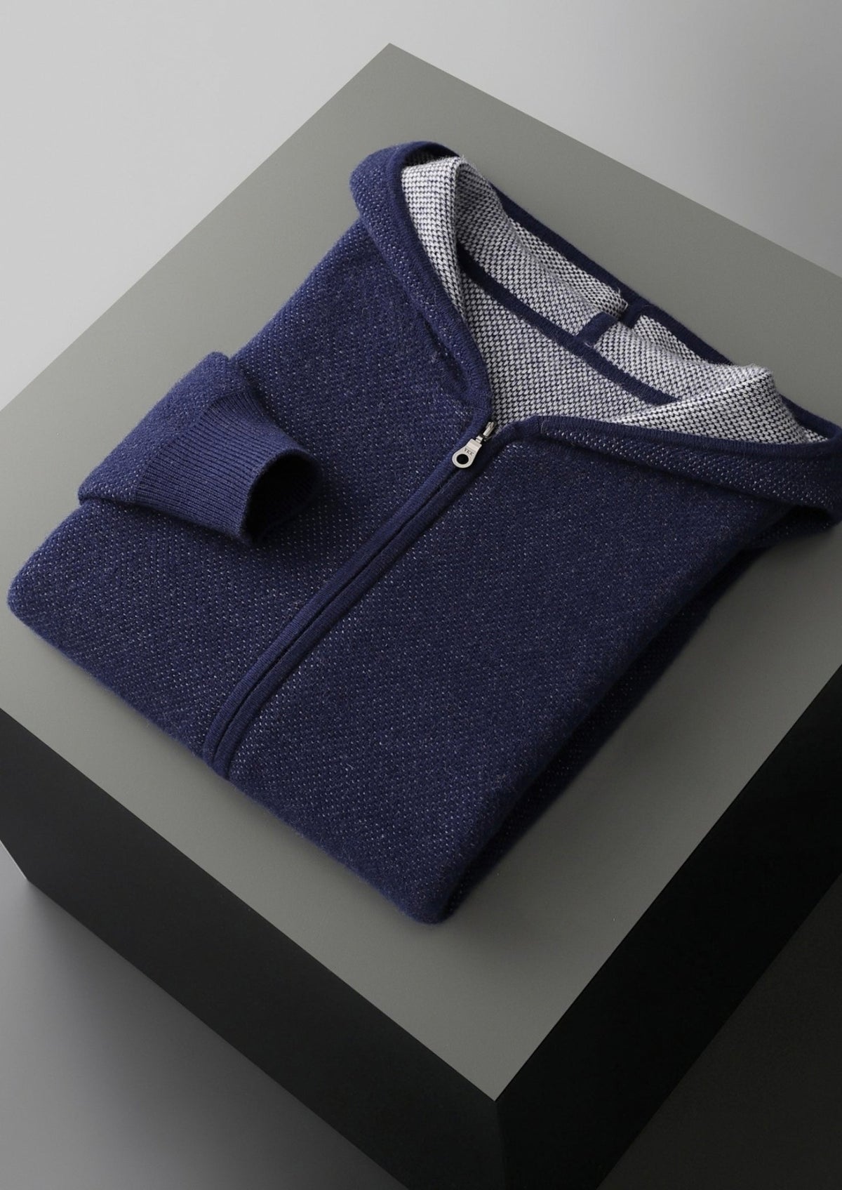 Pure Extra-Fine Merino Wool Jacquard Zip Hoodie, view 18
