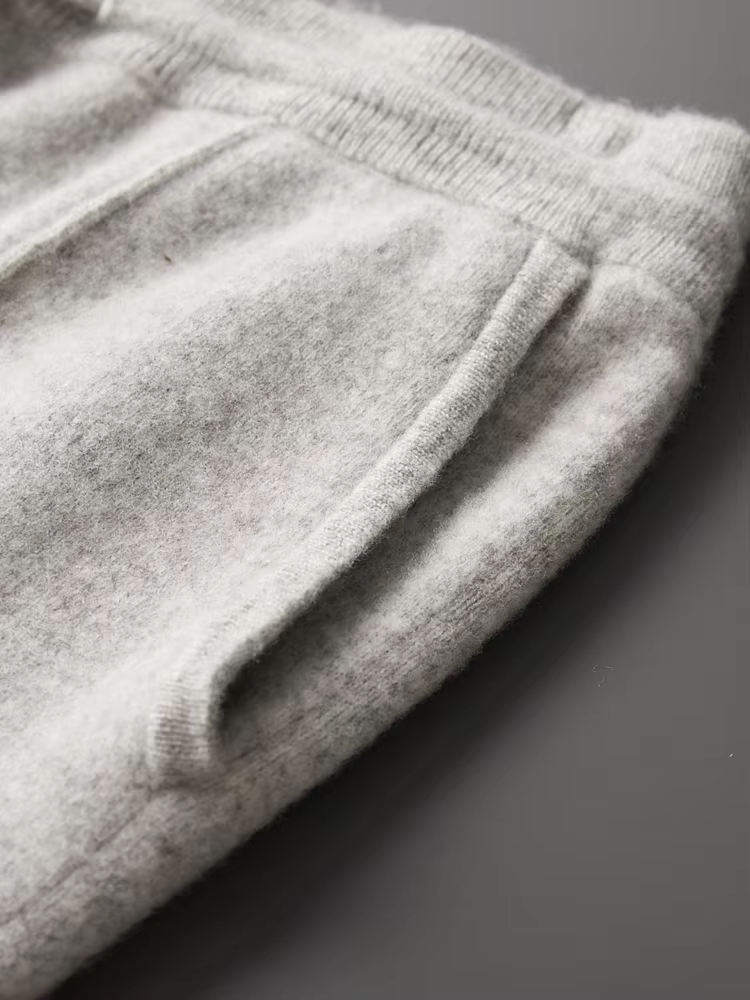 Pure Extra-Fine Merino Wool Leisure Trousers, view 6