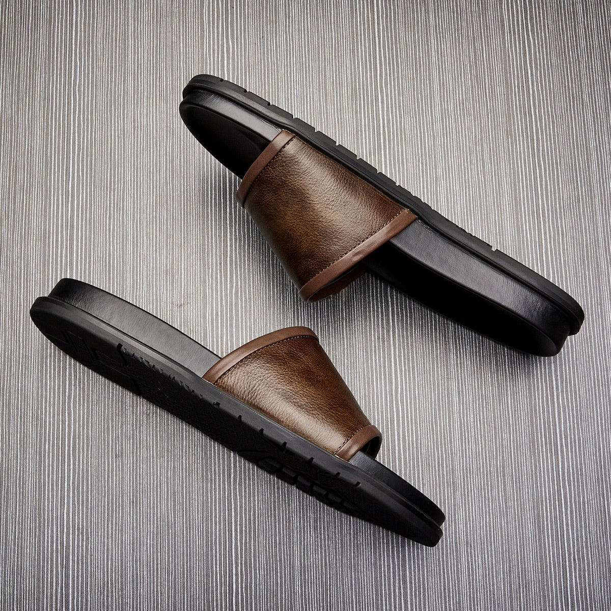 Vulcano Leather Slide