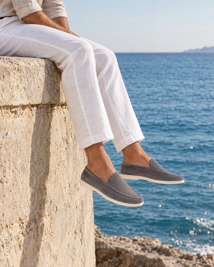 Anzio Loafer Fog Grey worn, second editorial scene