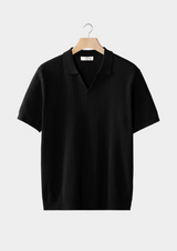Polo côtelé à col ouvert noir
