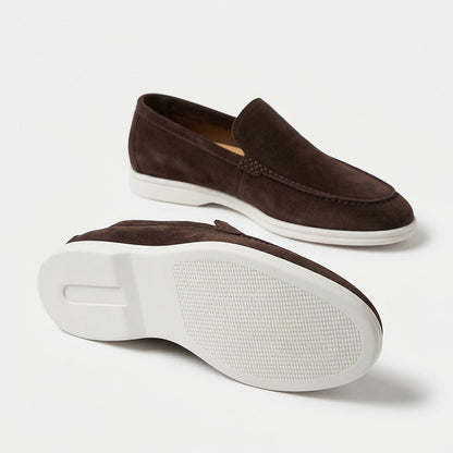 Anzio Loafer Coffee, rubber outsole detail