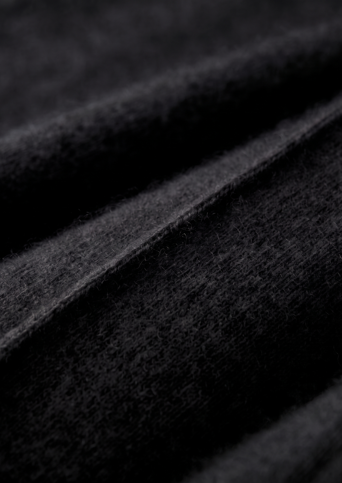 Pure Extra-Fine Merino Wool Black Luzzo Set, view 5